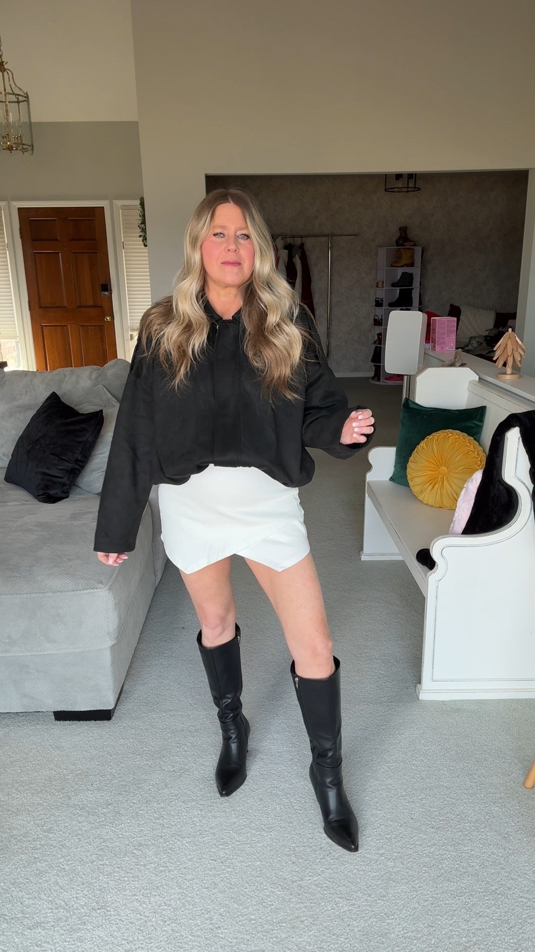Love this outfit! 🖤

#LTKootd #LTKOver40