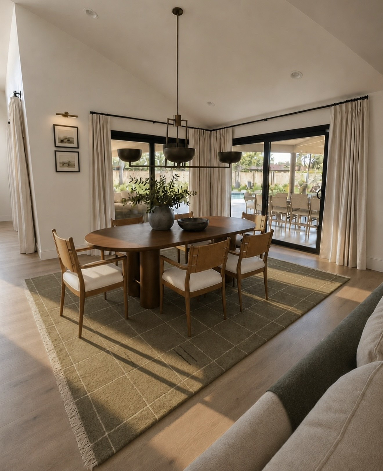 Dining room edit

#LTKHome #LTKmorningroutine #LTKOver40