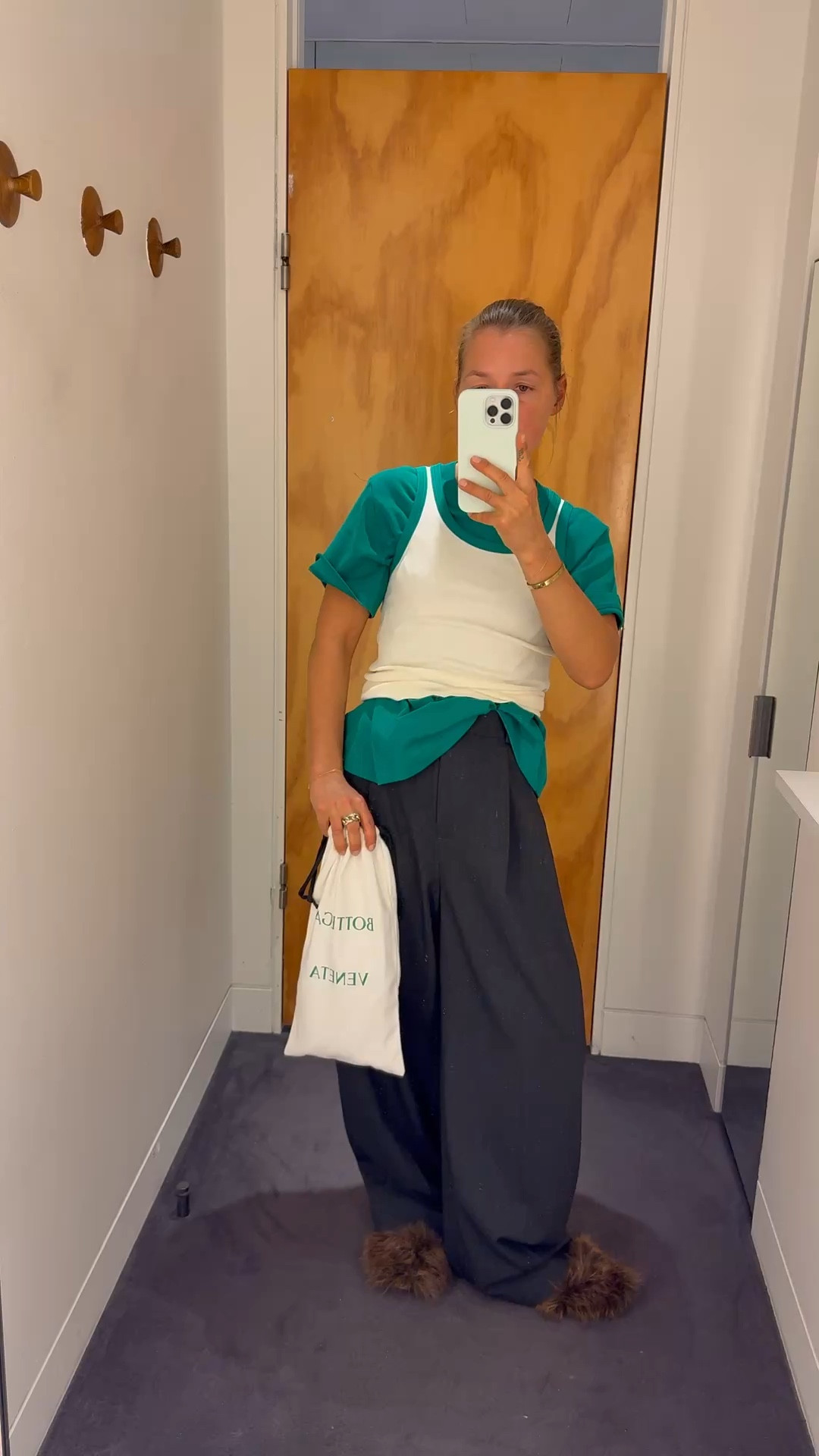 Green.Beige & Grey 

#LTKeurope #LTKstyletip #LTKdeutschland