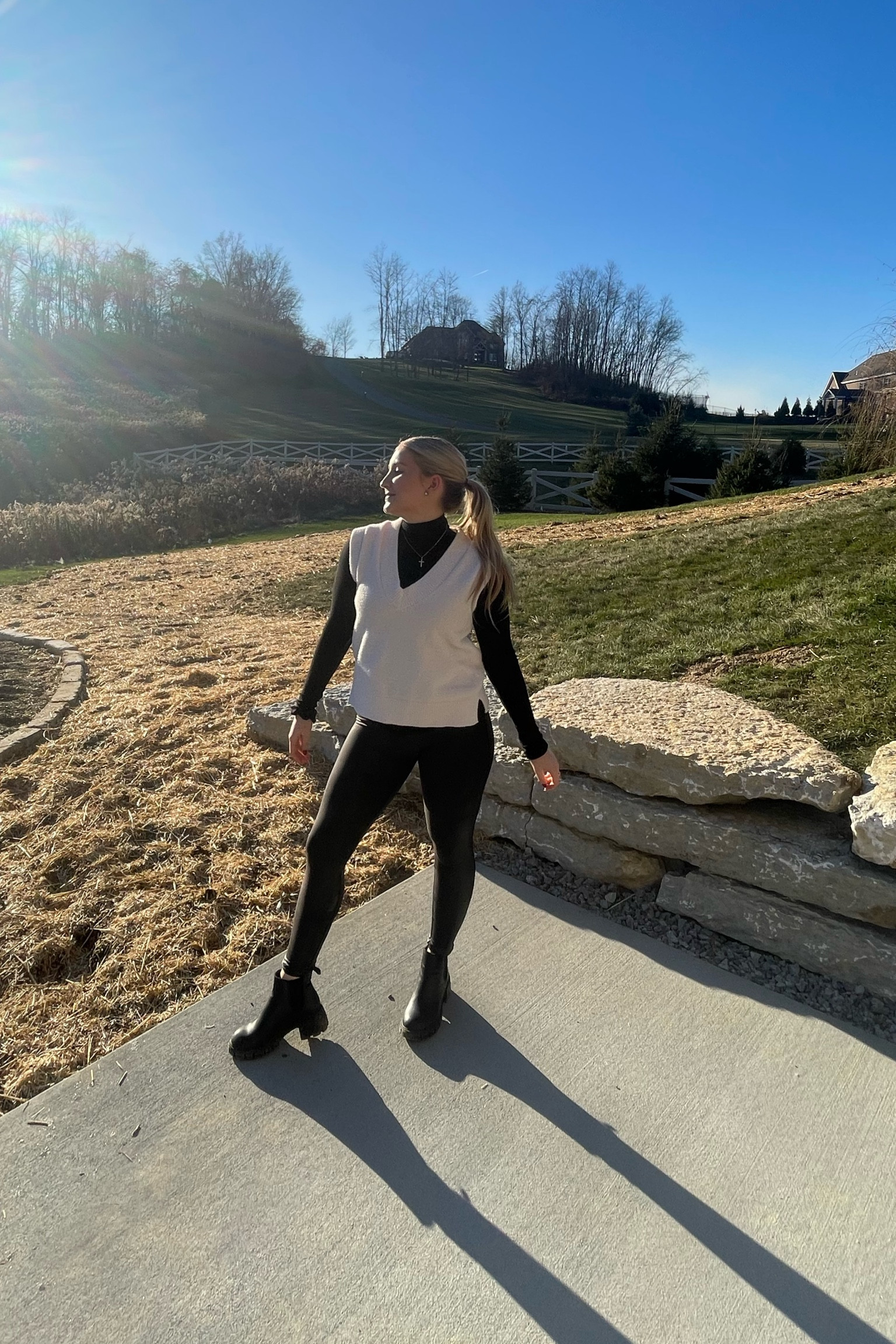 Dinner outfit , Spax leggings , leather leggings , leather pants , booties outfit , white sweater vest , sweater vest outfit , fall outfit , going out , ootd , OOTN , boots , booties , sweater fit 

#LTKSeasonal #LTKFind #LTKstyletip