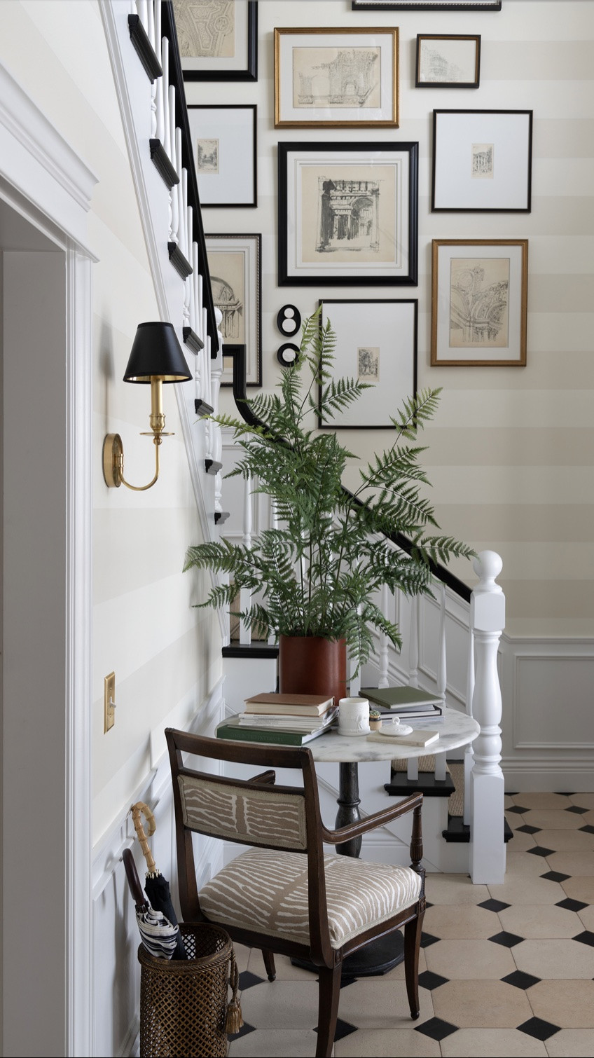 Linking my entryway and stair sources!

#LTKHome