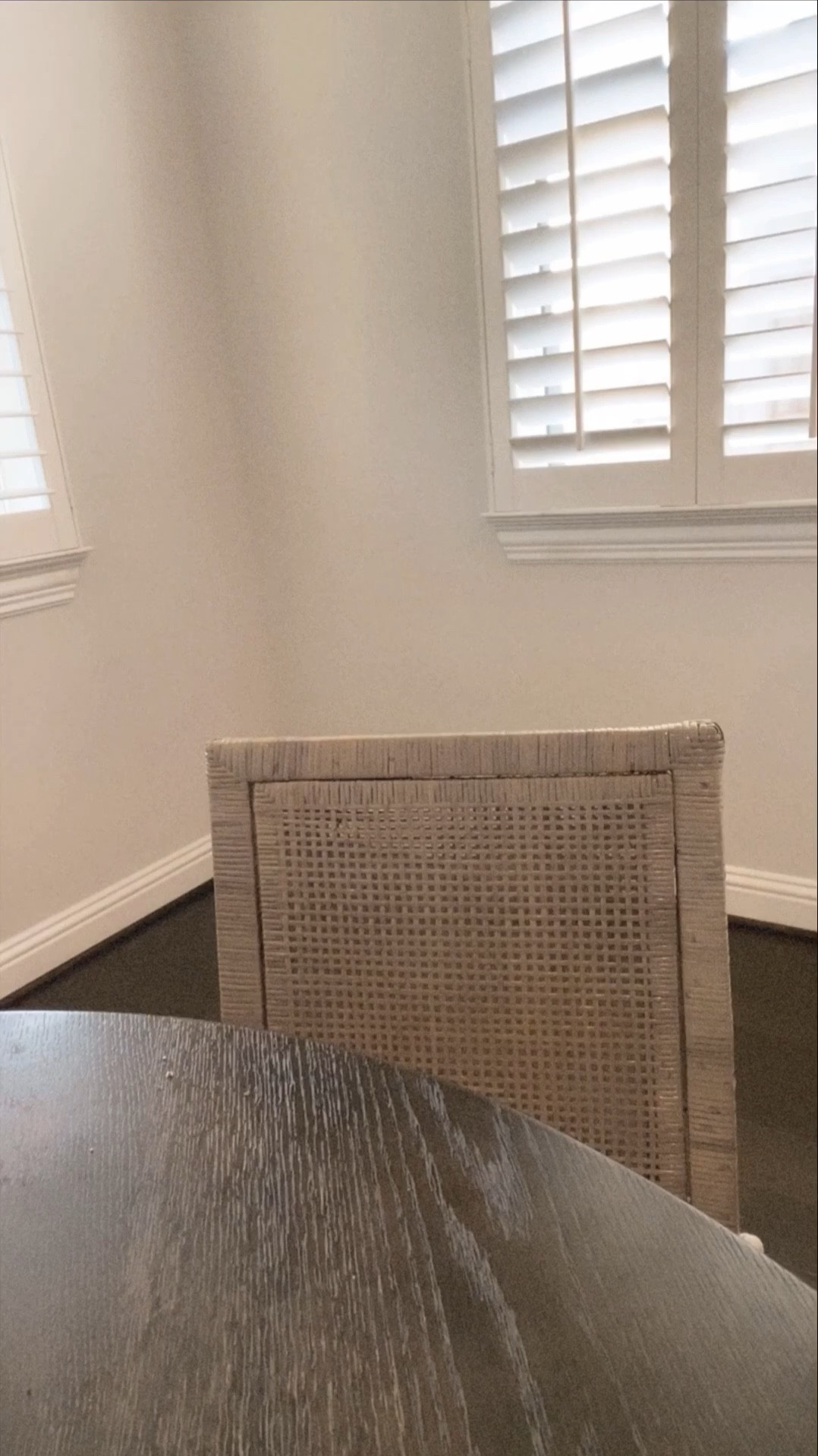 When I need something delicious on the go, I reach for @twogoodyogurt! #AD The new smoothies are my fav for when I am running out the door. Each smoothie has 10 grams of protein and 3 grams of sugar. Grab them on your next @target run! Available in 3 delicious flavors: mixed berry, strawberry banana and peach. #TwoGood #TwoGoodYogurt #TwoGoodYogurtTarget #goodforyougoodforothers #thatsjusttwogood #target #targetpartner
