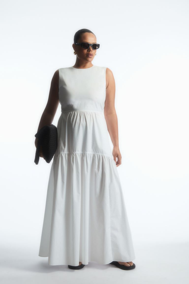 GESTUFTES KLEID MIT RÜCKENAUSSCHNITT | H&M (DE, AT, CH, NL, FI)