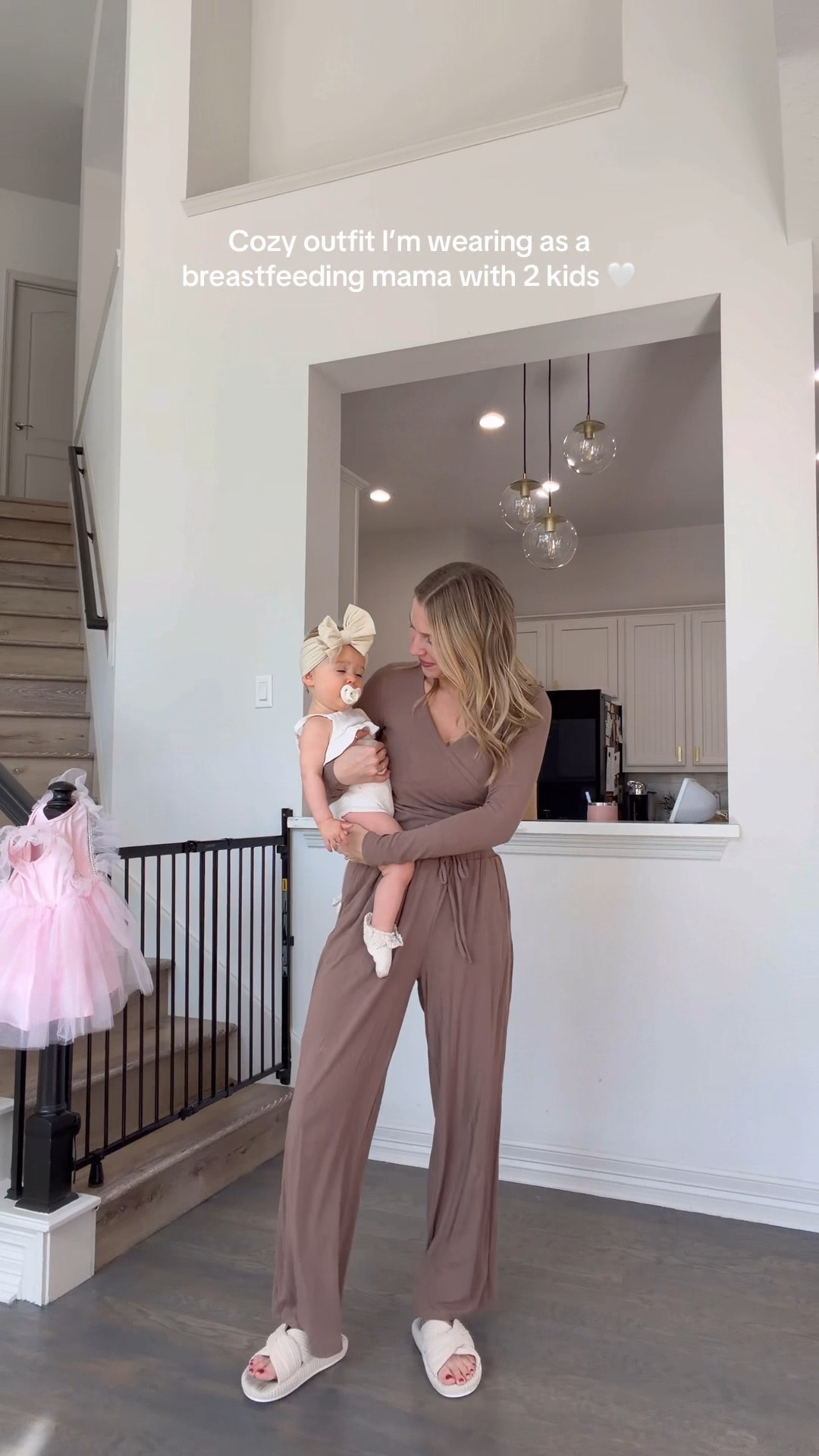 Nursing friendly lounge set! Size S in the longest length! 

#LTKmomlife #LTKootd