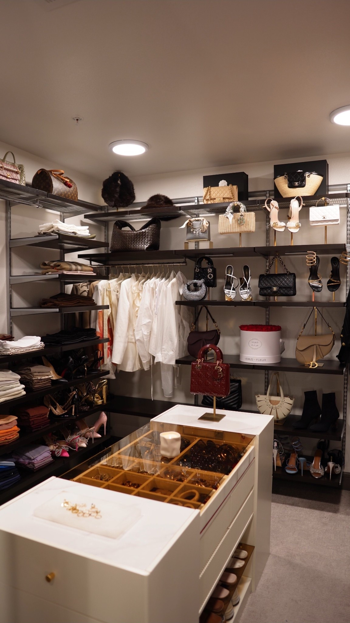 Turning my closet into my dream luxury boutique

#LTKFindsUnder50 #LTKFindsUnder100 #LTKHome