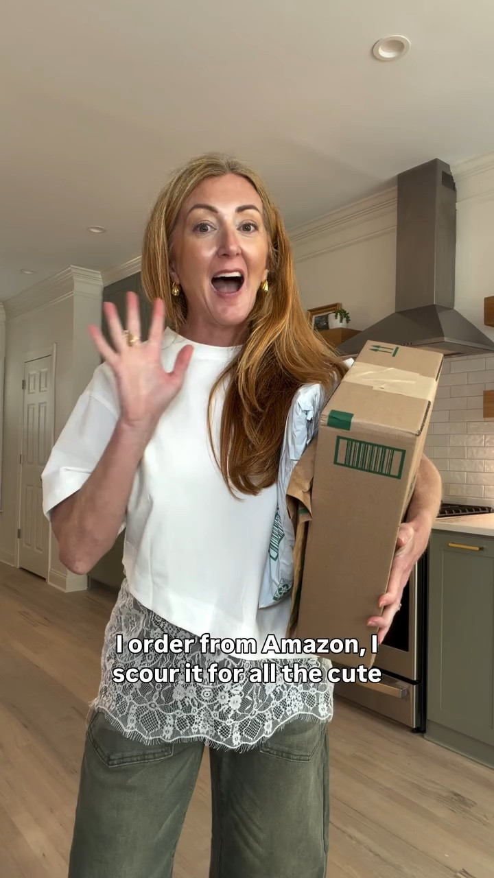 This one had some really good basics — the kind you don’t think twice about once you try them on

A few pieces that feel easy but still look put together, one really good look-for-less moment, and one that just wasn’t it for me

Exactly how I like to share it so you can see what’s actually worth it ✨

#amazonfinds #over40style #midlifefashion #everydaystyle #springstyle

https://urlgeni.us/amzn/ccqIir

#LTKdayinmylife #LTKootd #LTKOver40