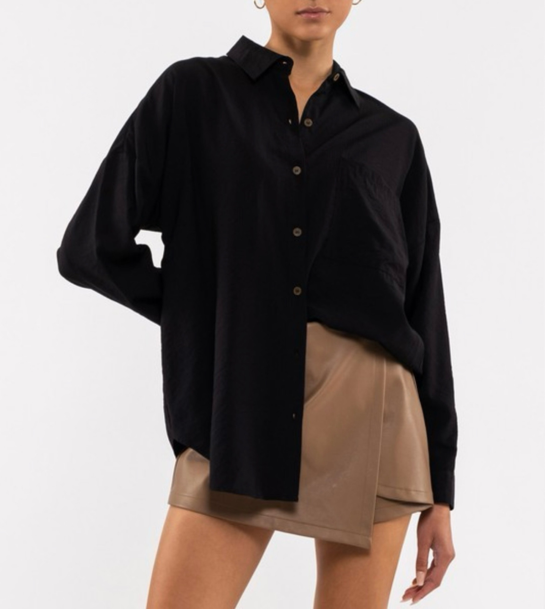 Always comfy in a black button down long sleeve shirt ...

#LTKworkwear #LTKstyletip #LTKtravel