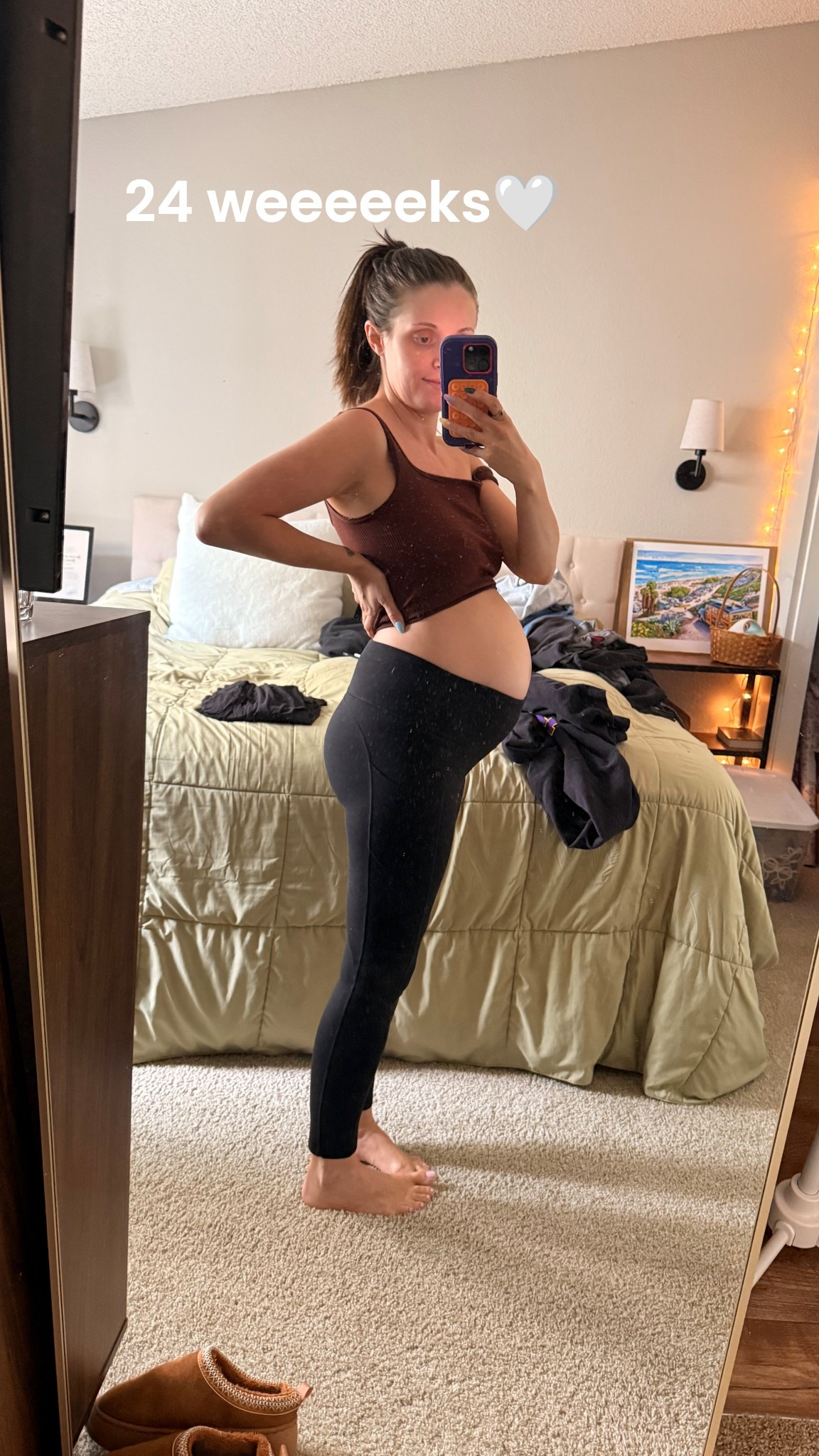 I go up a size in active leggings when pregnant. Not all pregnancy leggings have enough compression 😭

#pregnancy #pregnancyworkout #momlife #activewear 

#LTKfitnessgoals #LTKActive #LTKBump