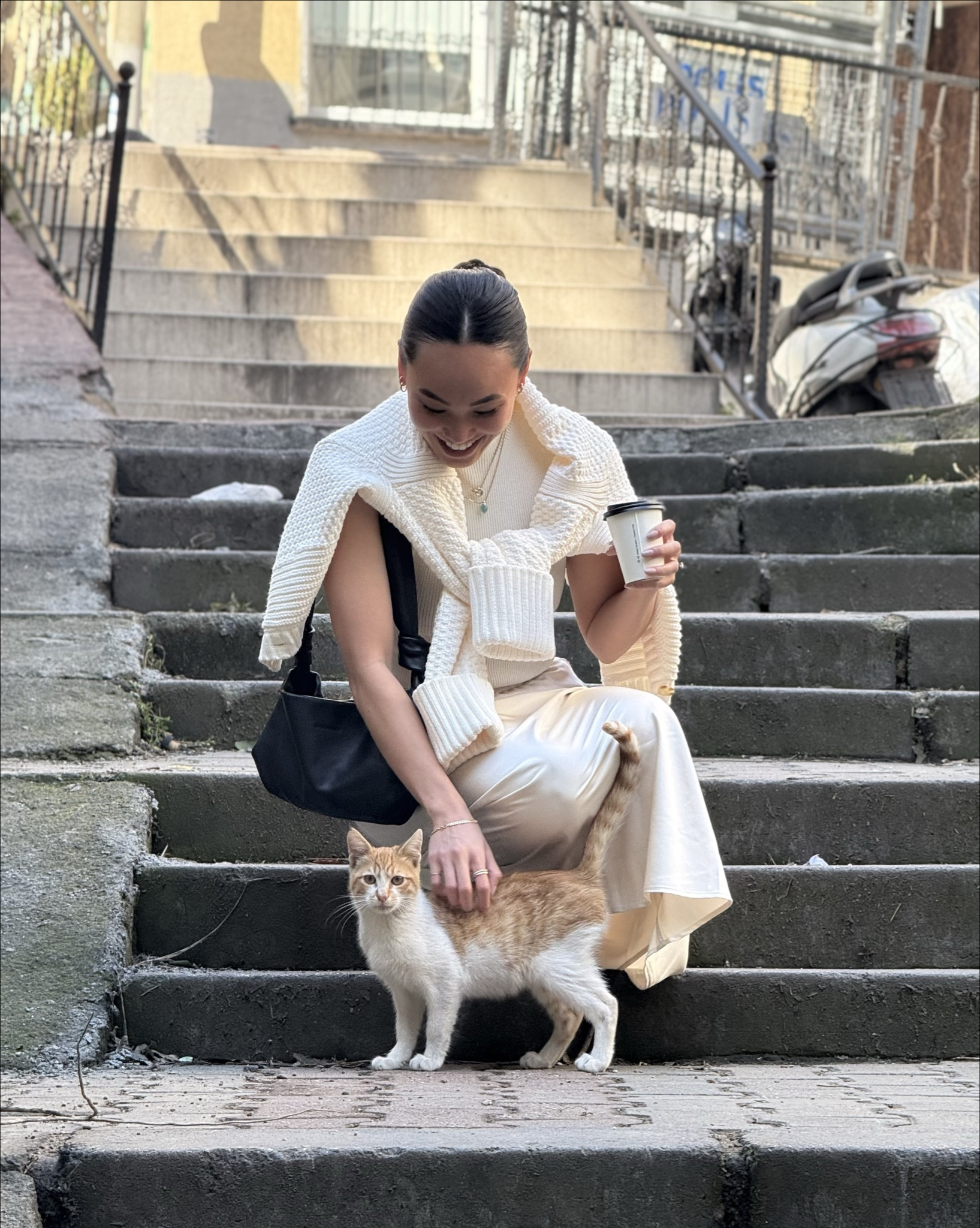 one of my favorite outfits from this European trip 🥹 an all white/ivory moment 🤌🏼

wore everything in sz XS and I’m 5’2 with a 25.5” waist, 37” glutes, and have a 30” leg inseam!