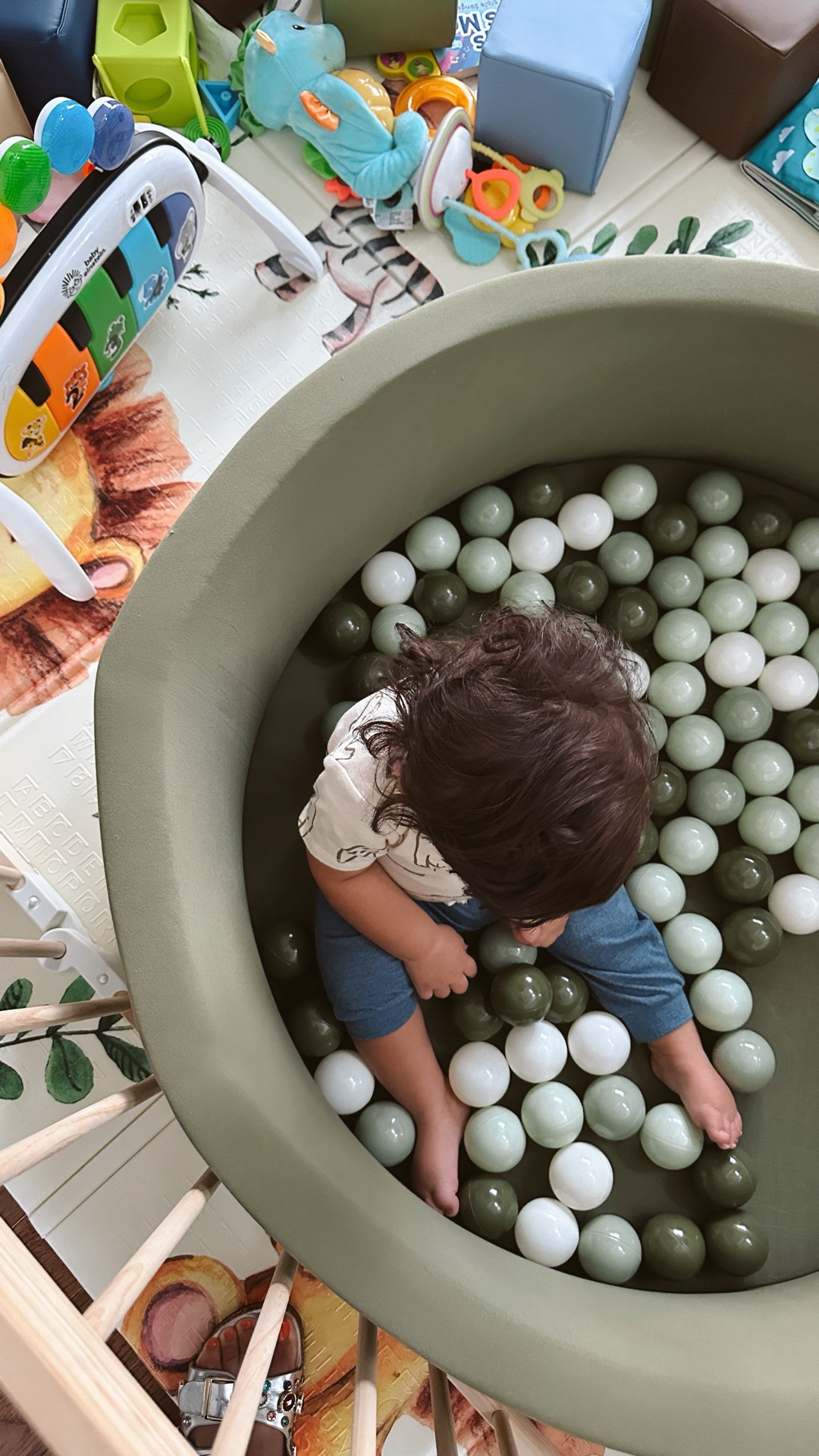 Obsessed with this ball pit- The quality is amazing!!! Not cheap or flimsy at all & the balls are super sturdy too!

I also linked these soft play blocks and everything you see in the video so you can shop all our playroom favorites in one spot! 👏🏼👏🏼💃🏻
#PlayroomGoals #ToddlerLife #PlayroomInspo #BabyEssentials #ToddlerToys #MomLife #PlayroomDecor #ToddlerFun #KidsRoomDecor #LTKFinds #MomTips 

#LTKKids #LTKBaby #LTKFamily #LTKHome #LTKFindsUnder100 #LTKBaby #LTKHome