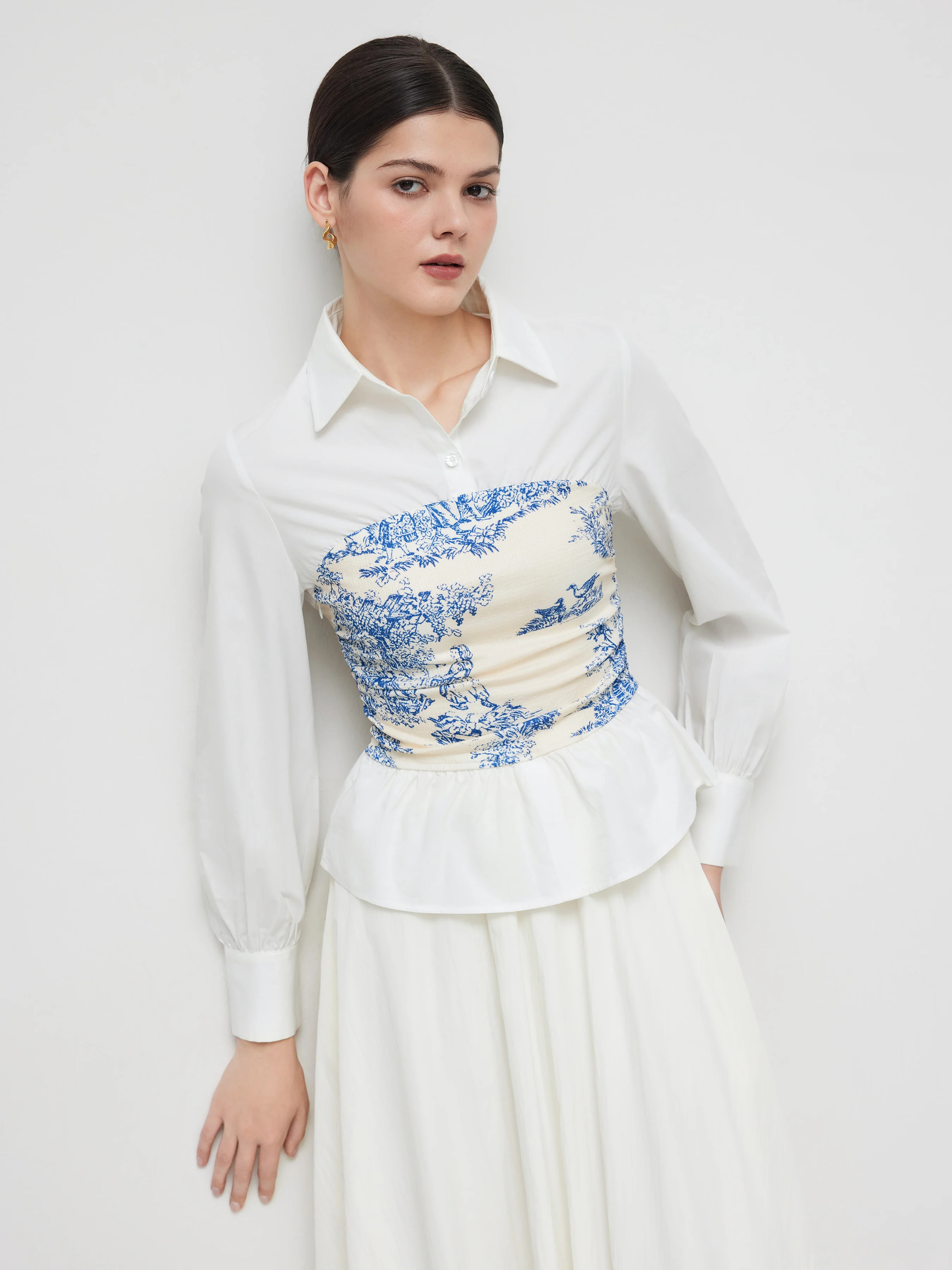 Woven 100% Cotton V-neck Toile de Jouy Ruched Long Sleeve Blouse For Coffee Shop Vacation | Cider