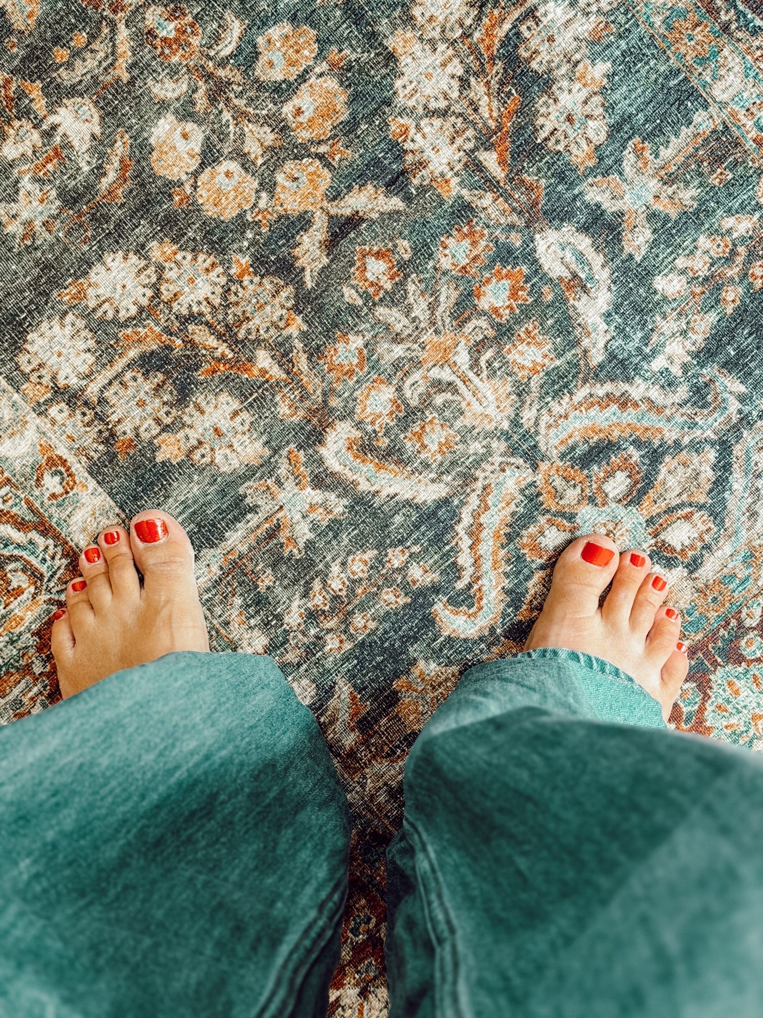 A closer look at the color and pattern of our new kitchen runners.

#LTKHome #LTKSaleAlert