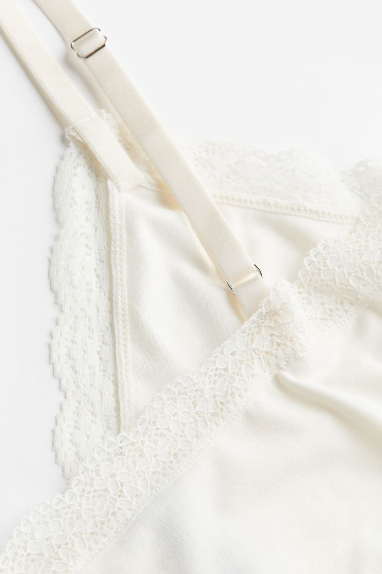 Lace-trimmed strappy top | H&M (UK, MY, IN, SG, PH, TW, HK)