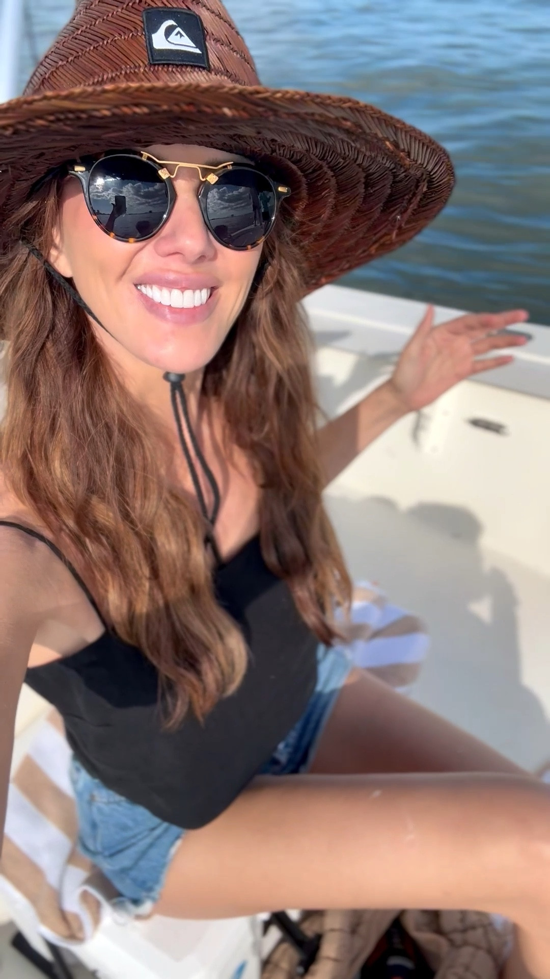 casual ootd // boat hat 

#LTKdayinmylife #LTKootd