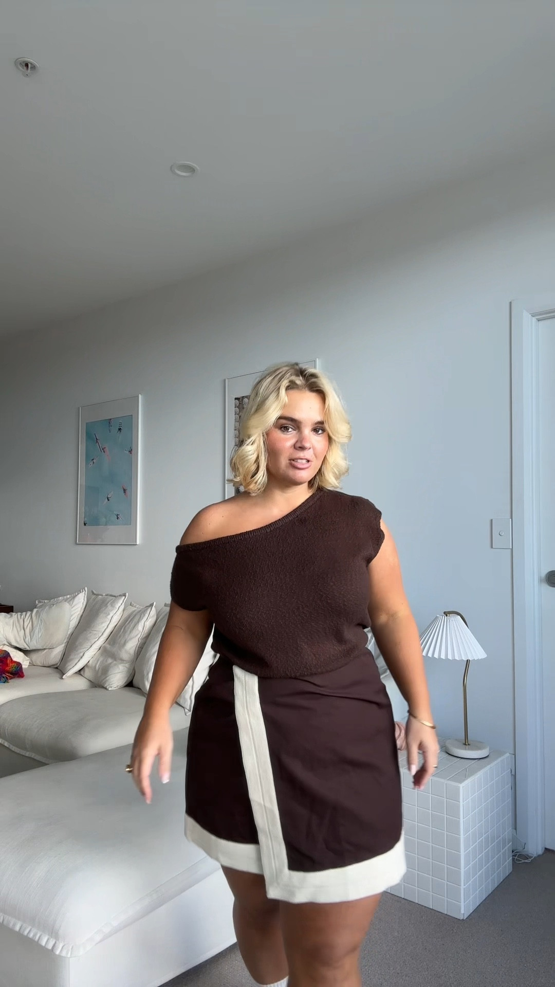 A full jag Australia try on! 

Mostly wearing size 16 except the knit top is a 14! Such good quality pieces 

#LTKaustralia #LTKspring #LTKplussize