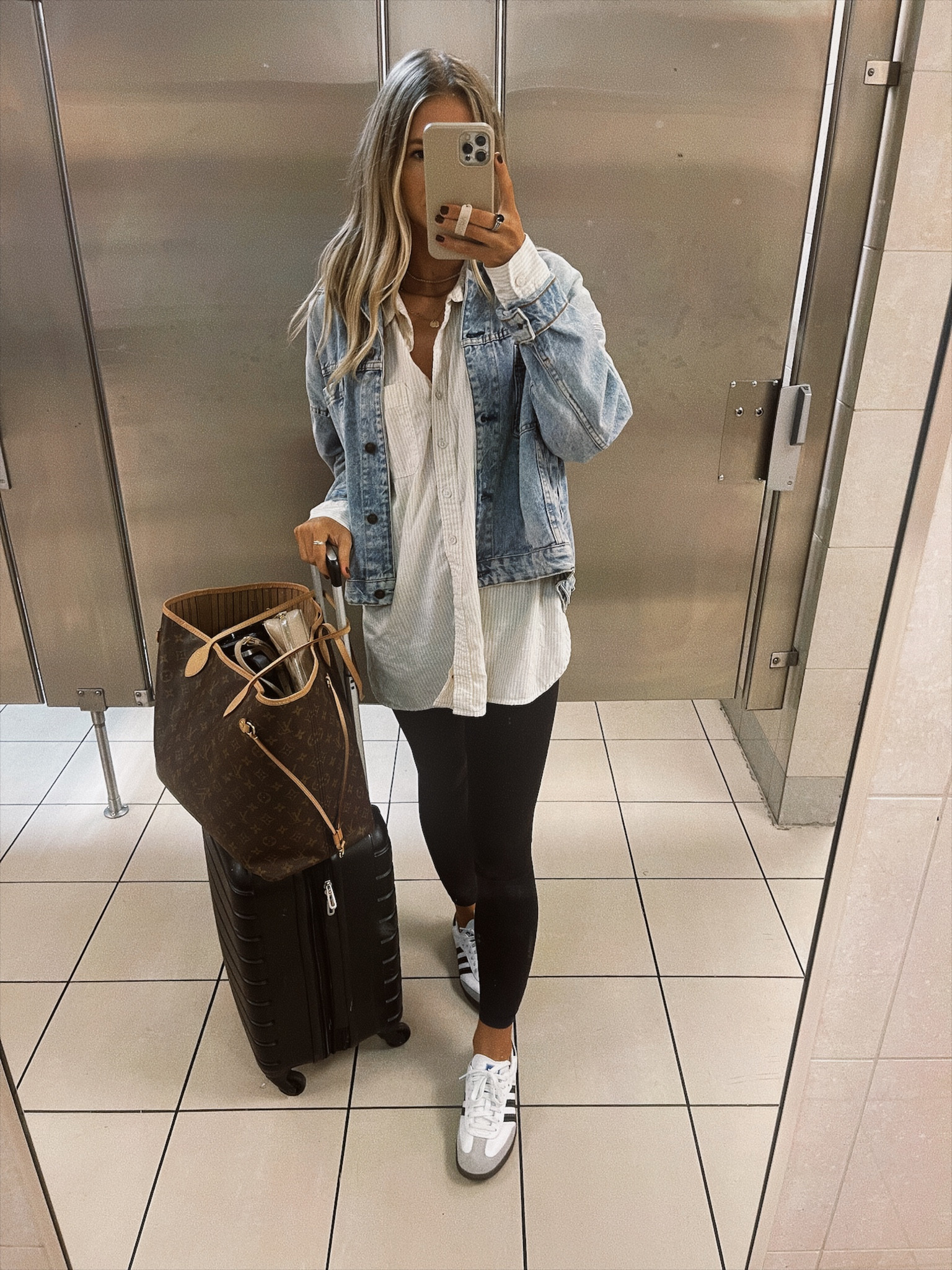 Travel outfit

#LTKstyletip #LTKtravel #LTKfindsunder100
