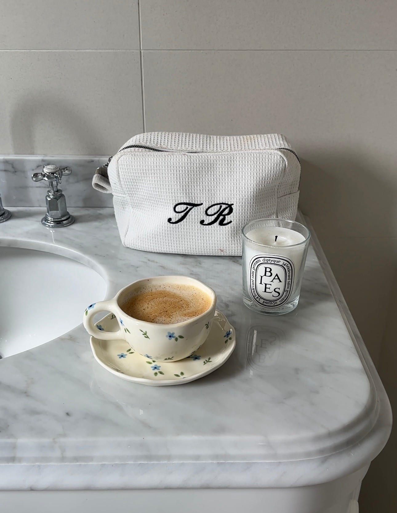 Floral mug, ceramic mug, Amazon home, neutral home, girly things 

#LTKwinter #LTKautumn #LTKhome