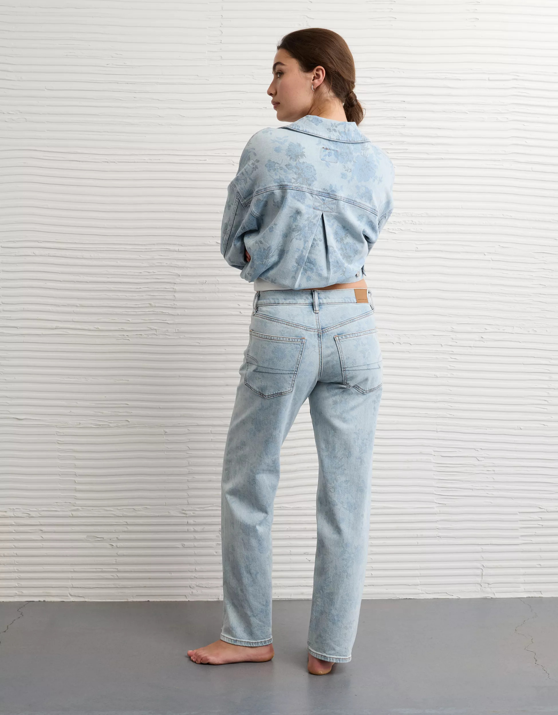 AE Floral Print Stretch Low-Rise Baggy Straight Jean | American Eagle Outfitters (US & CA)