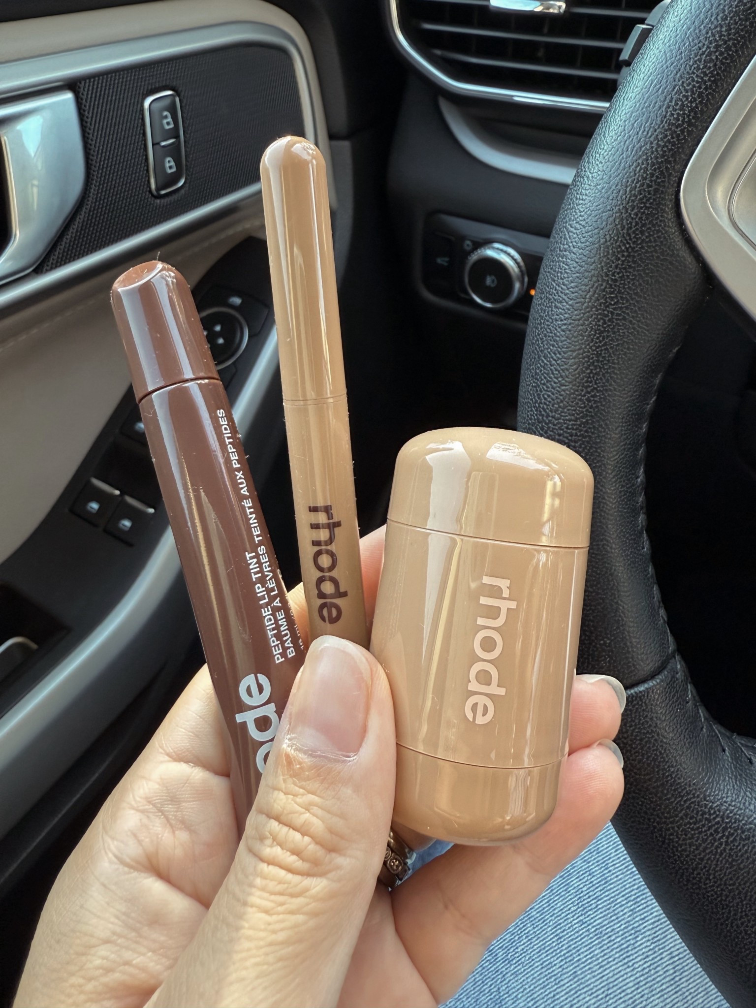 Daily favorites 😍 

Rhode // Makeup

#LTKBeauty