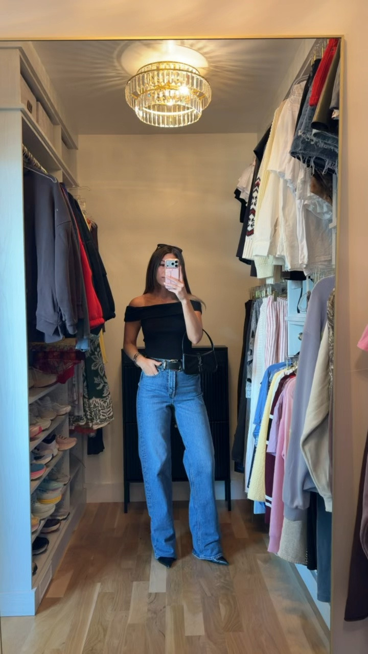 best medium wash stretchy jeans 👖 from @oldnavy #oldnavypartner

in my usual smalls & 2 long in the jeans

denim, jeans, fall outfits, fall dresses, autumn outfits, sweater dresses, midi dresses, long sleeve dresses, casual outfits, thanksgiving outfits, family photo outfits, date night outfits, work outfits, fall fashion, autumn fashion, cozy outfits, transitional outfits, neutral outfits, everyday outfits, weekend outfits, women's fashion

#LTKSeasonal #LTKootd #LTKgrwm
