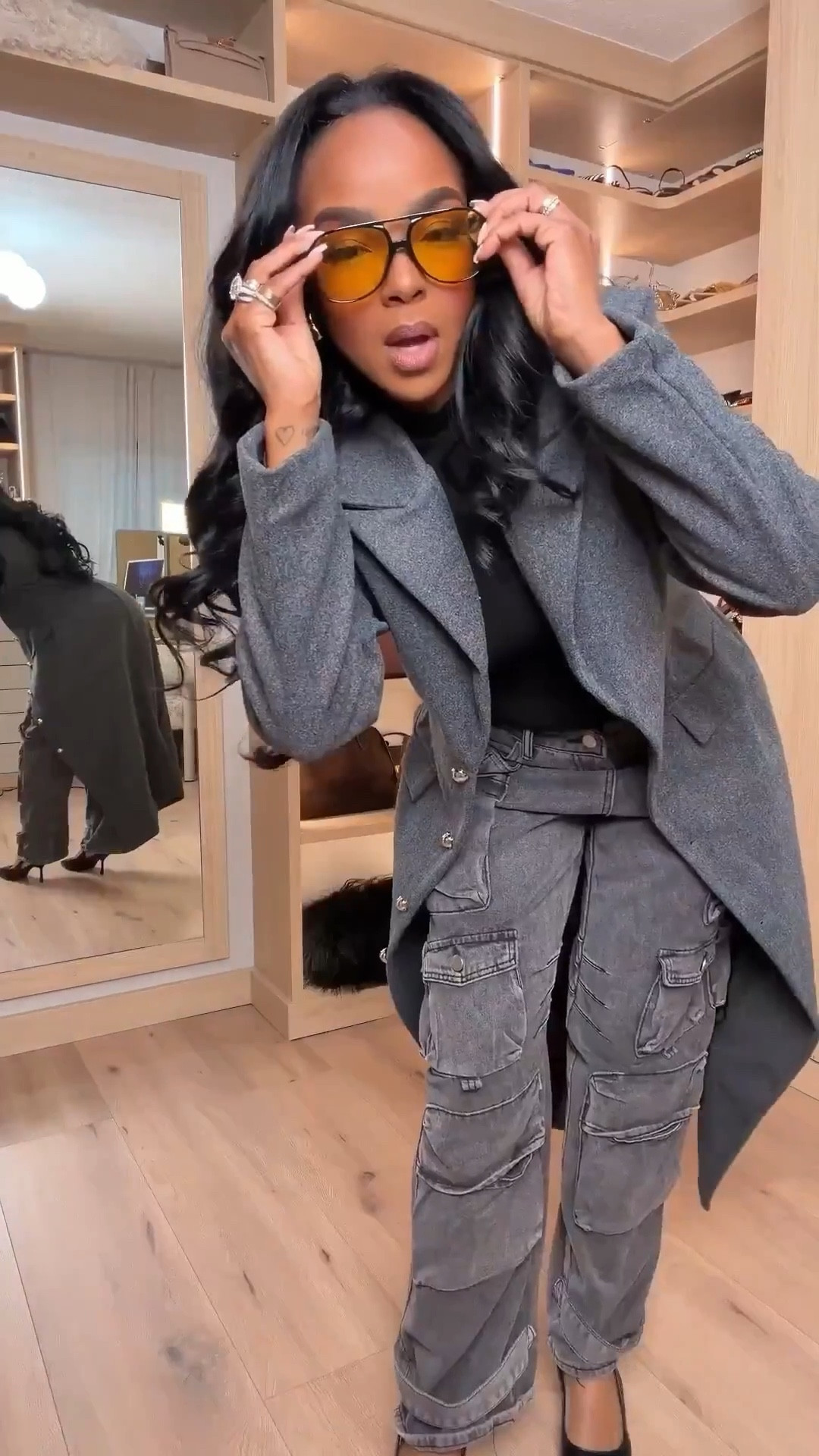 ✨ Polished Neutrals, Elevated

This look is all about timeless layers and structured tailoring that work across seasons. A sleek black base paired with a tailored gray coat and utility-style denim creates an effortlessly elevated silhouette that feels modern, polished, and wearable. Each piece styles beautifully on its own, making this a smart long-term wardrobe choice where the cost per wear keeps dropping.

Perfect for:
• Workdays
• Travel days
• Meetings
• Casual dinners or elevated everyday wear

📏 Sizing:
Coat: Small
Top: Small
Jeans: 27 Long
Shoes: True to size
Bag: One size

Measurements:
5’4” · 138 lbs · 34D · 27” waist · 40” hips

Tap to get details.

Elevated neutral outfit inspiration, tailored coat styling, chic utility denim looks, modern capsule wardrobe pieces, polished off-duty style for women.

Follow me on Instagram and YouTube @kirasfashionfinds

#LTKootd #LTKPetite #LTKgrwm