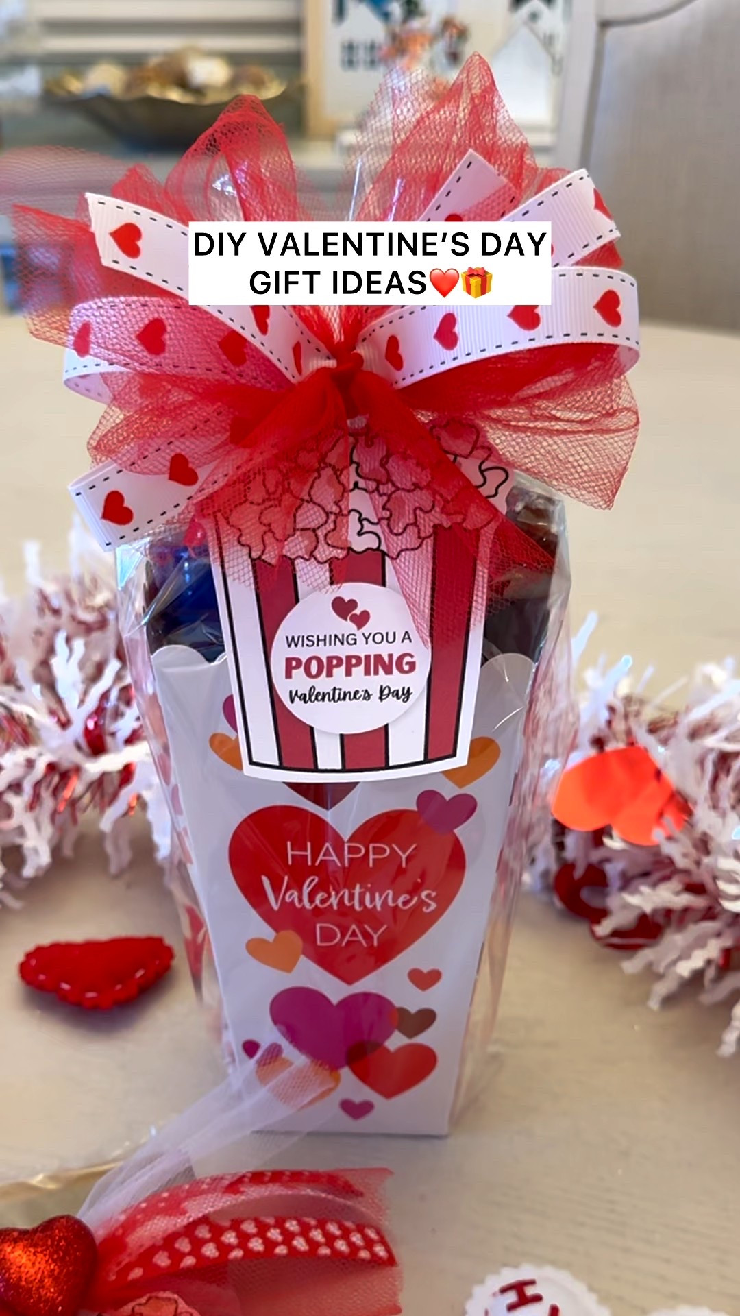 Popcorn but make it Valentine’s 💘🍿

Two easy DIY Valentine’s Day gift ideas that are perfect for classroom treats, friends, neighbors, or teachers! 
#valentinesday #teachergift #ltkgifting #classroomgifts #giftidea #partyfavor 

#LTKSeasonal