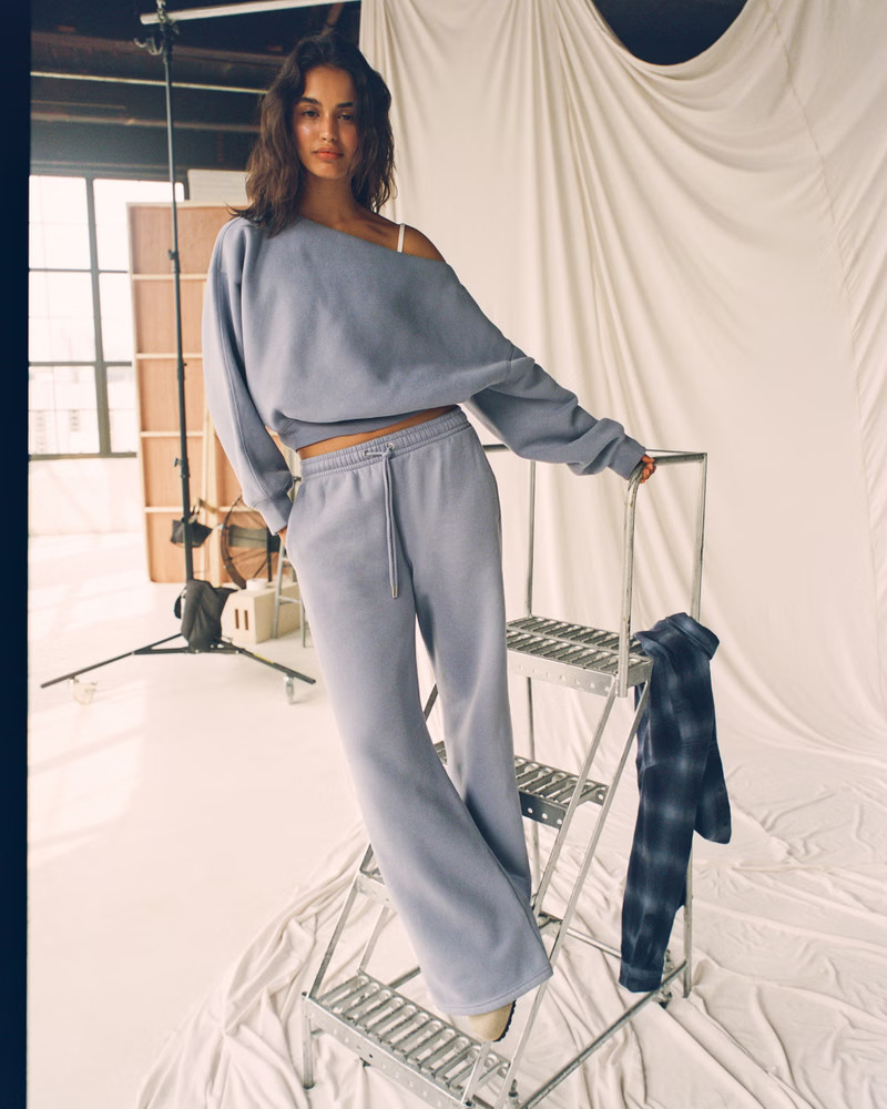 Women's High Rise Sunday Wide Leg Sweatpant | Women's | Abercrombie.com | Abercrombie & Fitch (US)