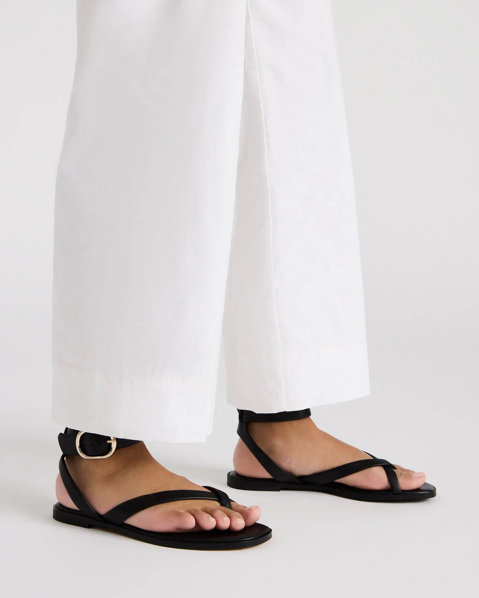 NASHIRA Black Strappy Buckle Sandals | Women's Designer Sandals | Steve Madden (Canada)