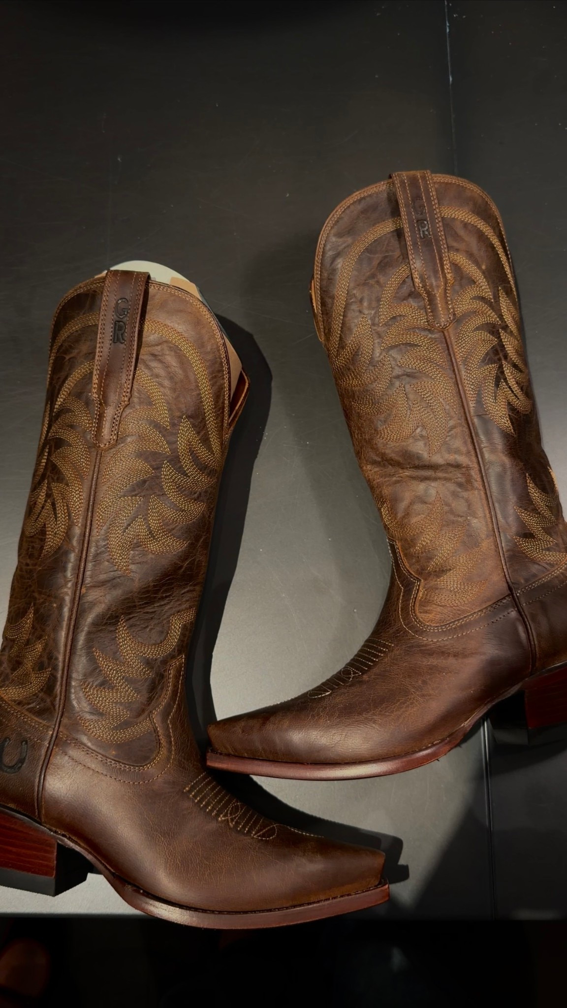 Loving my new Tecovas!! Free personalization in store🤎 

#LTKootd #LTKSeasonal #LTKGiftGuide