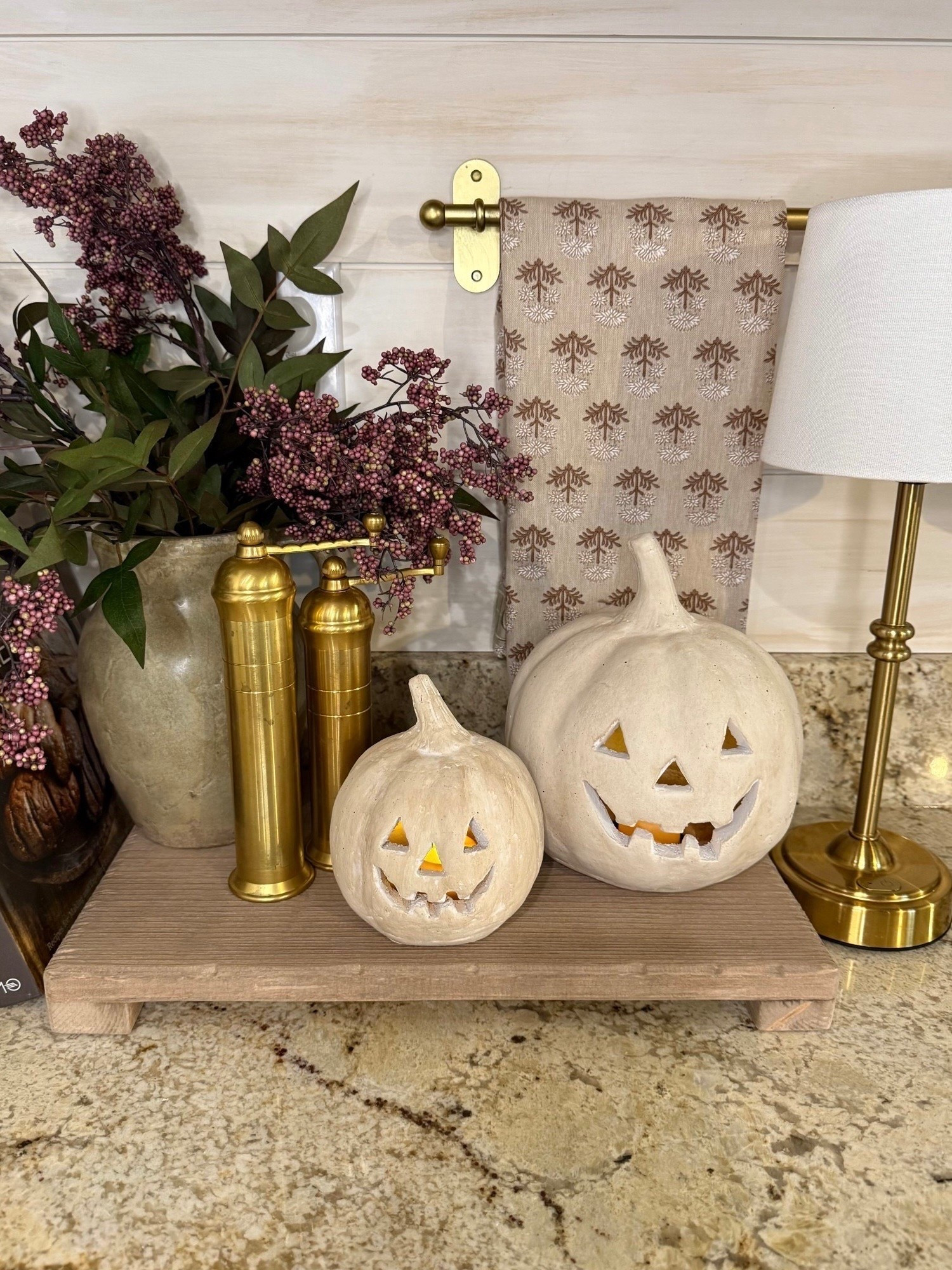 These little cuties just lit up my kitchen corner 🎃✨ I styled this cozy fall vignette with a mix of warm brass, soft neutrals, and the sweetest ceramic pumpkins — because Halloween can be charming and chic.

Follow @farmtotablecreations on Instagram for more cozy seasonal inspiration!

Tap to shop the exact pumpkins, pedestal riser, lamp, and more from this neutral fall setup. 

#neutralfalldecor #halloweendecor #fallkitchendecor #pumpkindecor #ltkhome #ltkfall #ceramicpumpkins #fallstyling #seasonalshelfie #cozycornerdecor #holidayhomedecor #spookyseasonstyle

#LTKHome #LTKSaleAlert #LTKSeasonal