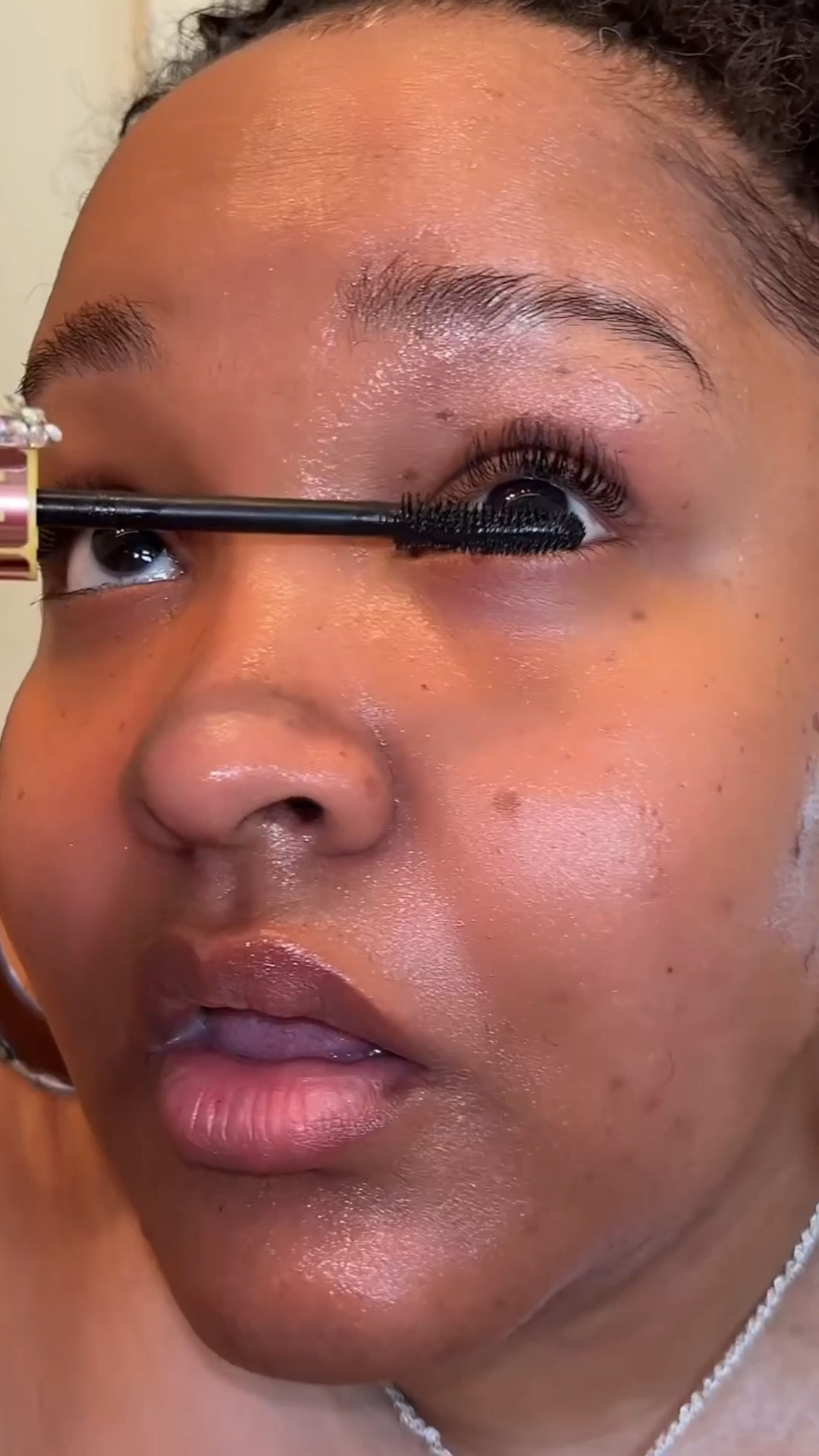 As an almost 40 year old woman, I need a lash routine that’s QUICK and EFFORTLESS! This Colossal Bubble Mascara by Maybelline gives me the look and feel of falsies without the hassle and fee! 

#LTKBeauty #LTKOver40 #LTKStyleTip