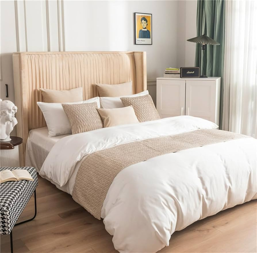 Solid Soft Velvet Bed Runner Decorative Bed End Scarf for Home Hotel Guesthouse, Beige, 210x45cm/... | Amazon (US)