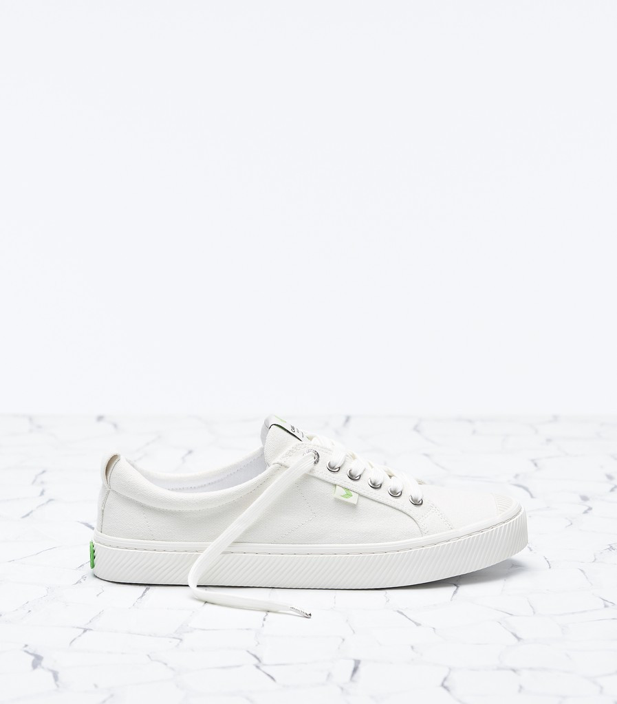 OCA Low Off White Canvas Sneaker Women | Cariuma