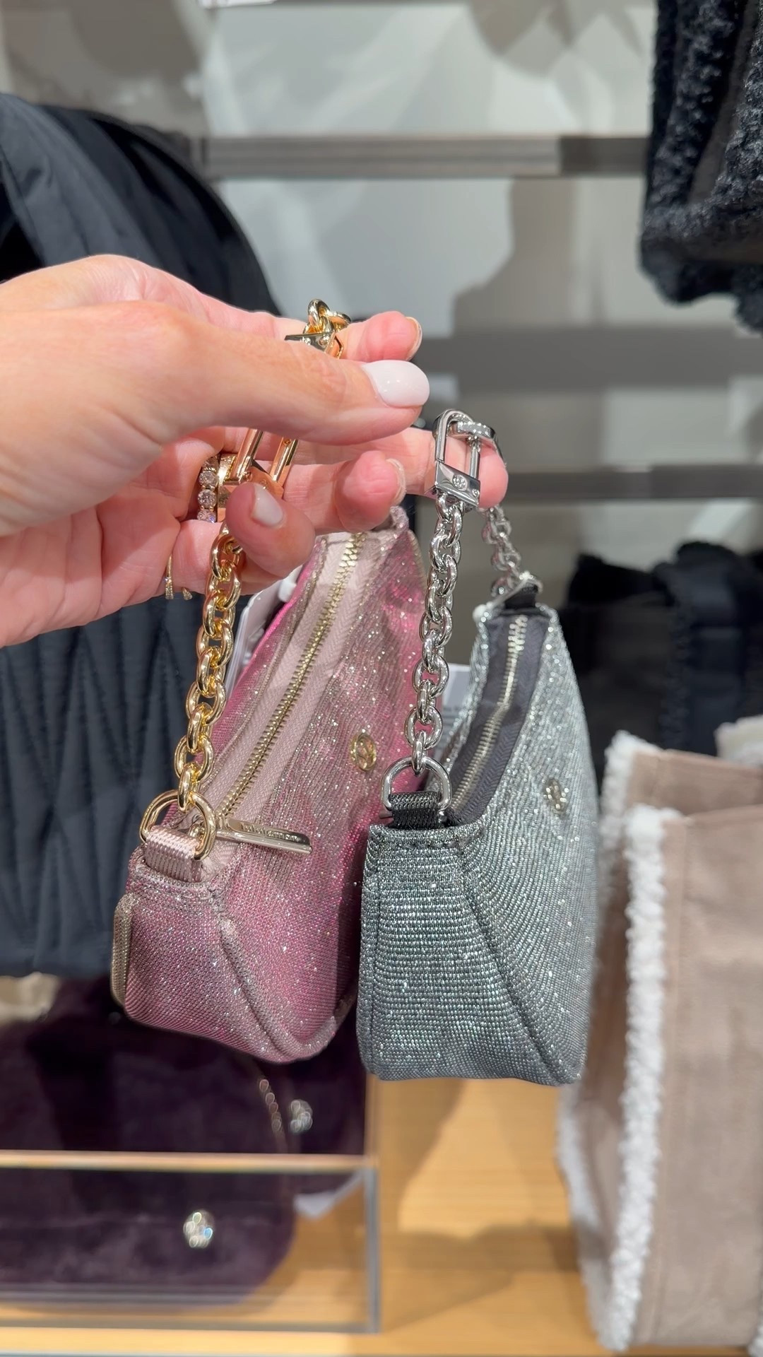 Omg too cute! 

#LTKGiftGuide #LTKHoliday #LTKOver40