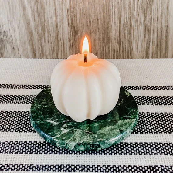 Choose Your Scent Pumpkin Shaped Soy & Beeswax Candle 3.9oz - Etsy | Etsy (US)