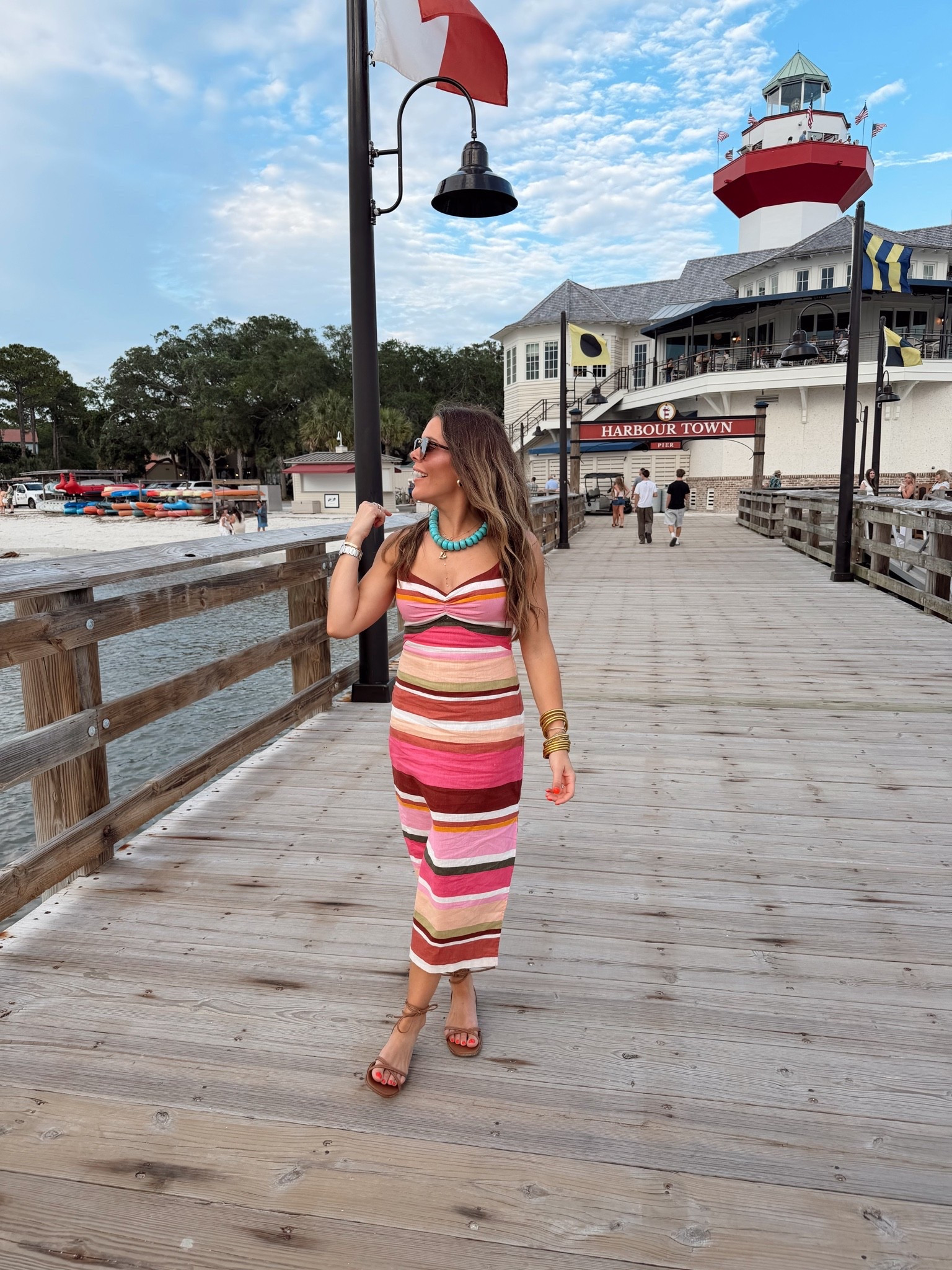 Finally getting to wear this striped dress!! Wearing a 00 petite (runs reallyyyyy generous)