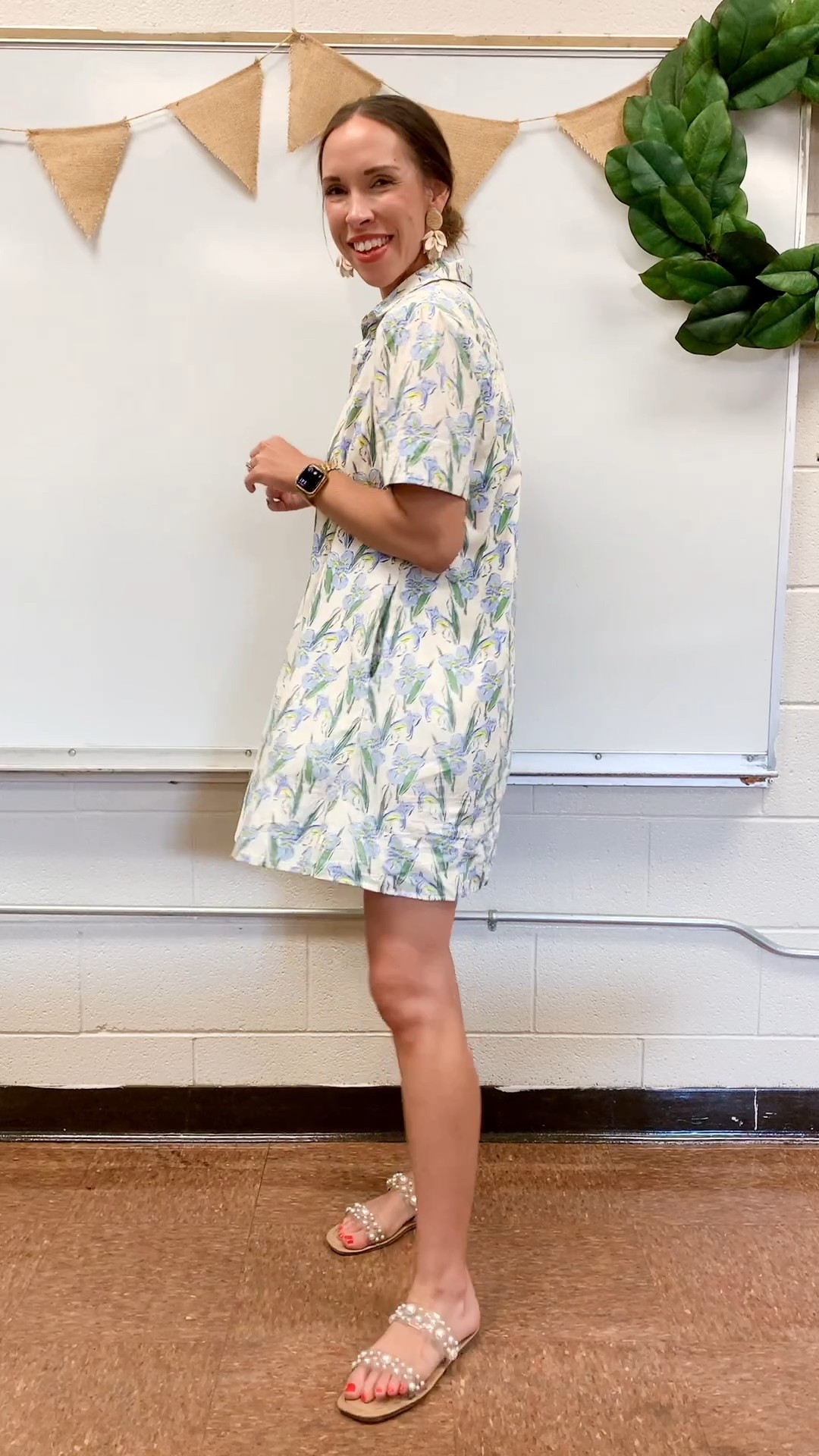 I’m wearing a small in this dress and am 5’6” for reference. 

teacher outfit, back to schooll

#LTKStyleTip #LTKWorkwear #LTKFindsUnder50