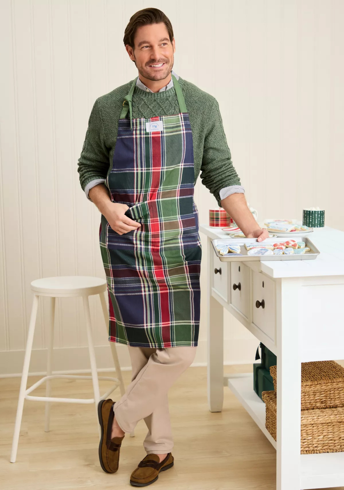 Sewing Down South x Crown & Ivy™ Sew Merry Printed Apron | Belk