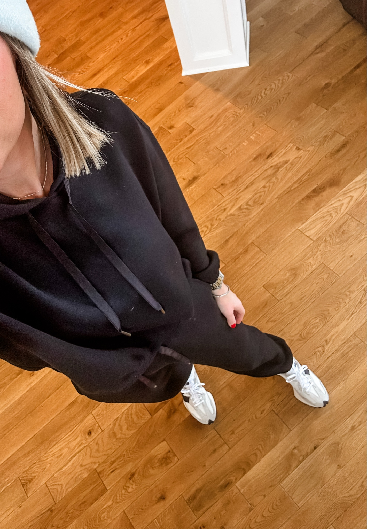 This outfit on repeat 😍 cozy and chic for a super busy day  

#LTKGiftGuide #LTKActive #LTKHoliday