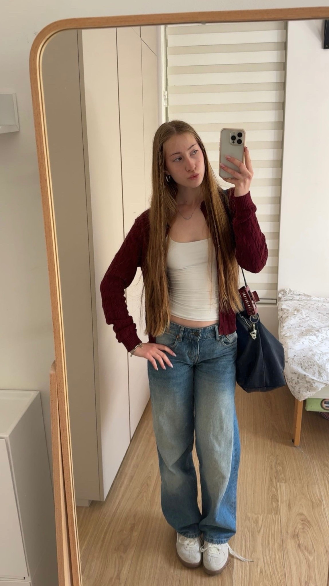 Love the red blue combo 