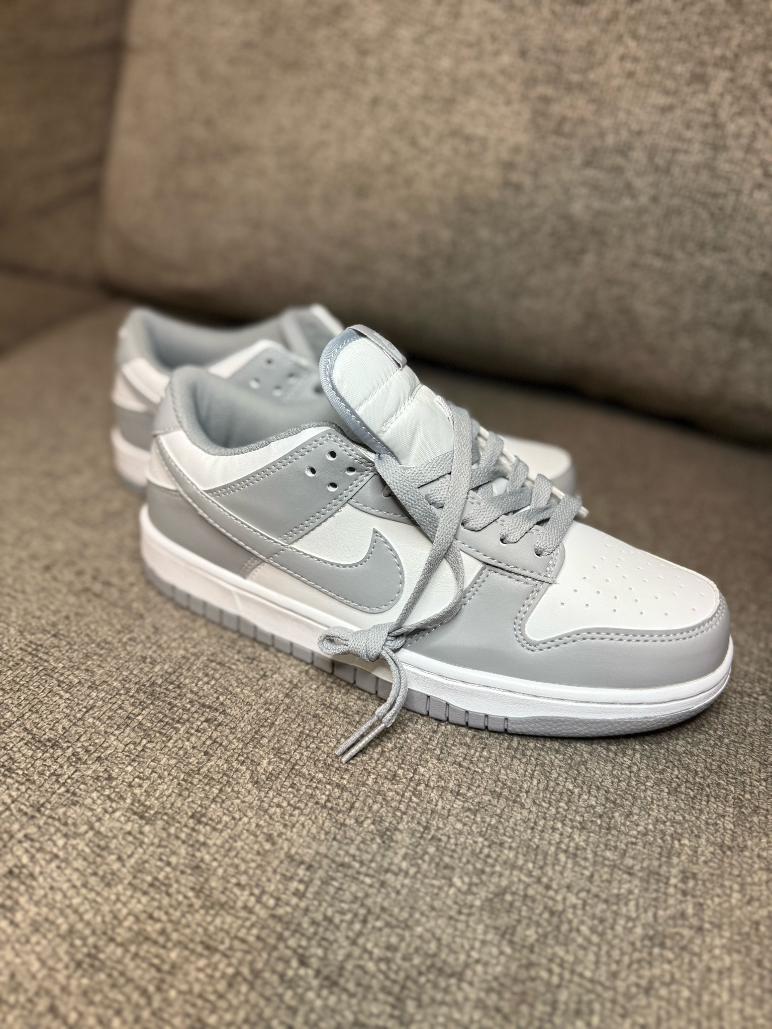 First DH gate haul! Mens Nike’s #dhgate #nikes #yellowapp #dealfinder 

#LTKU #LTKSaleAlert #LTKShoeCrush