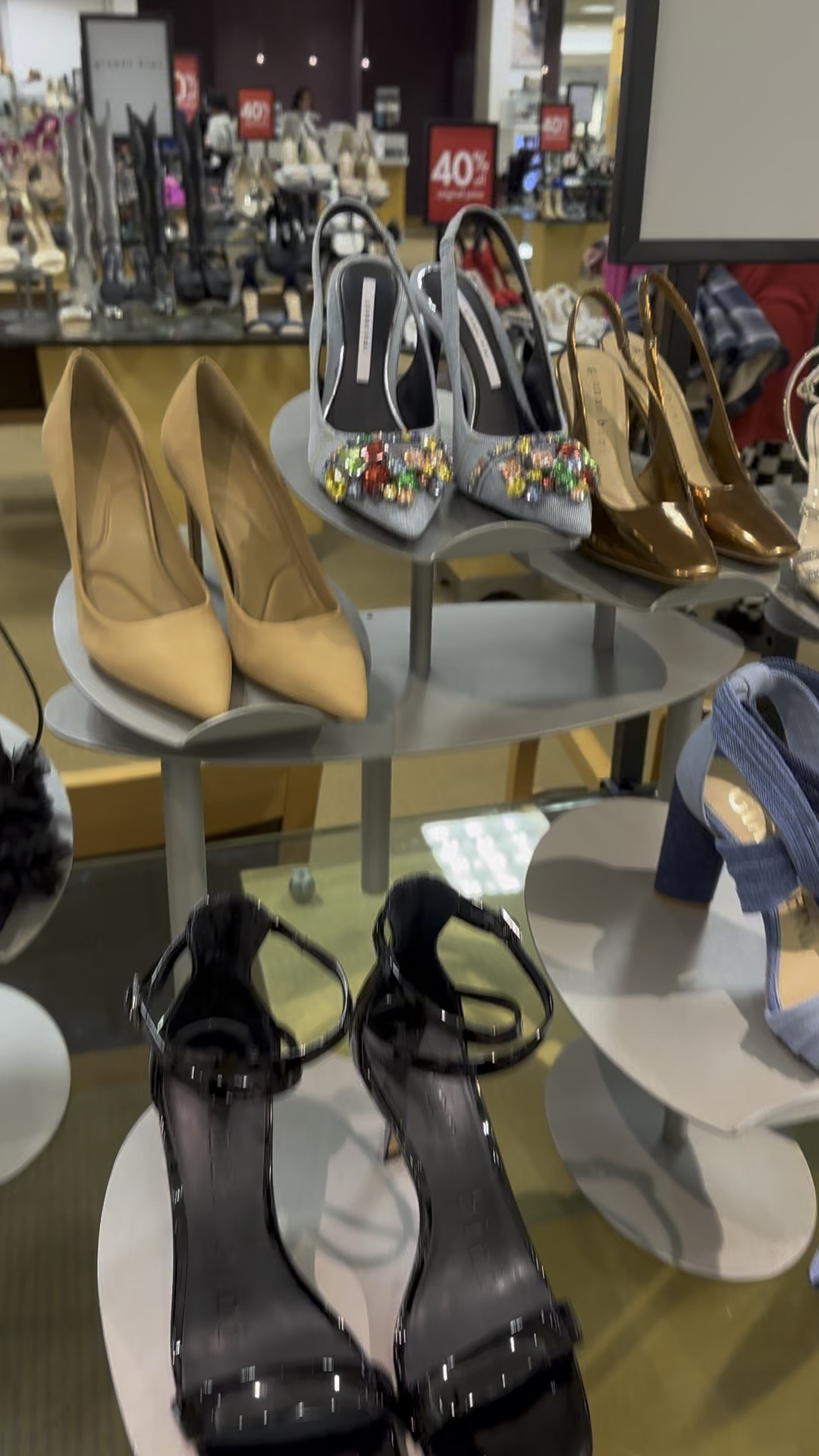 Got Style? 
.

Statement Sling Backs.  
.


#LTKSaleAlert #LTKShoeCrush #LTKStyleTip