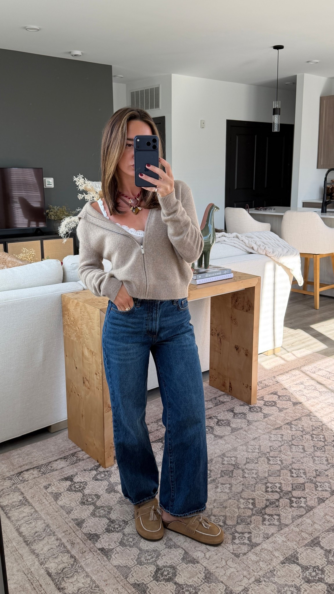 Small jacket 24 short jeans (be about dark blue) Easy throw on weekday outfit