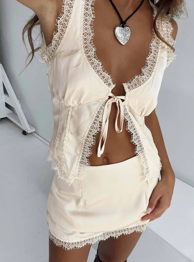Mavie Satin Set Champagne | Princess Polly AU