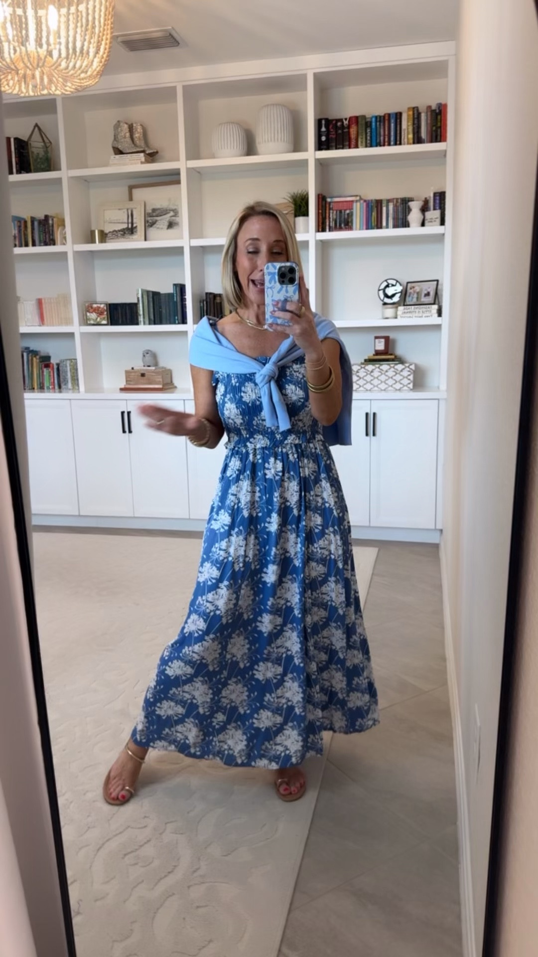 Walmart - finds under $20. Crewneck Sweater - size XS. $14.98. 5 colors. * Smocked Peplum Maxi Dress - size XS. $39. 2 colors. *

#LTKSeasonal#LTKOver40 

 