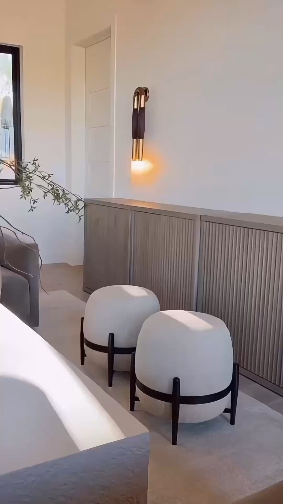 I’ve had these modern round ottomans from Wayfair for a while now, and they’re still one of my favorite neutral decor pieces. The soft tone, clean shape, and versatile size make them perfect for cozy, modern living spaces. Subtle, functional, and such an easy way to elevate any room.
#wayfairhome #neutraldecor #modernlivingroom #ottomanstyling #wayfairfinds #interiorinspo #cozyandmodern #roundottoman #neutralhomevibes #homestylinginspo


#LTKHome