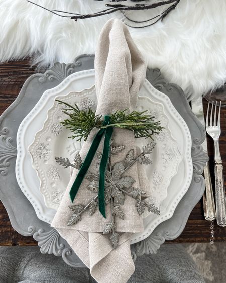 Use a snowflake ornament as your theme for a neutral holiday place setting. 

#LTKHoliday #LTKSeasonal #LTKhome