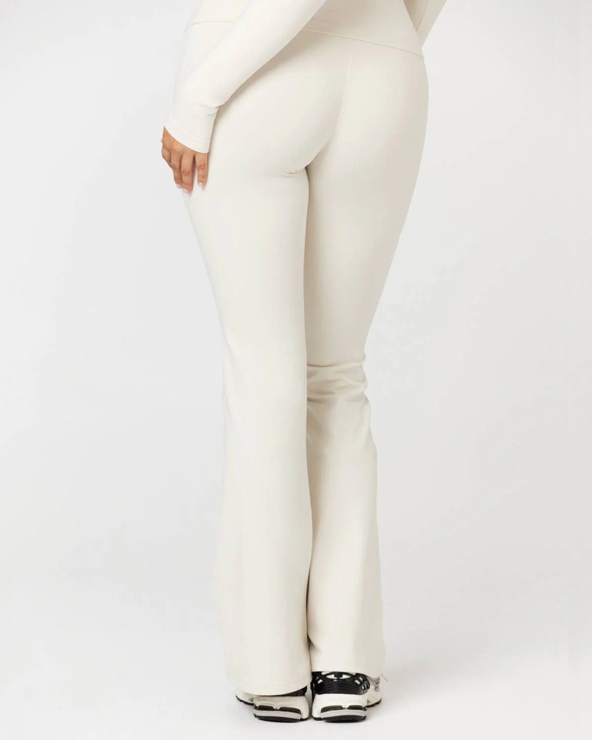Form Invisible Scrunch Flare Leggings Tall | Vanilla | Crop Shop Boutique AU