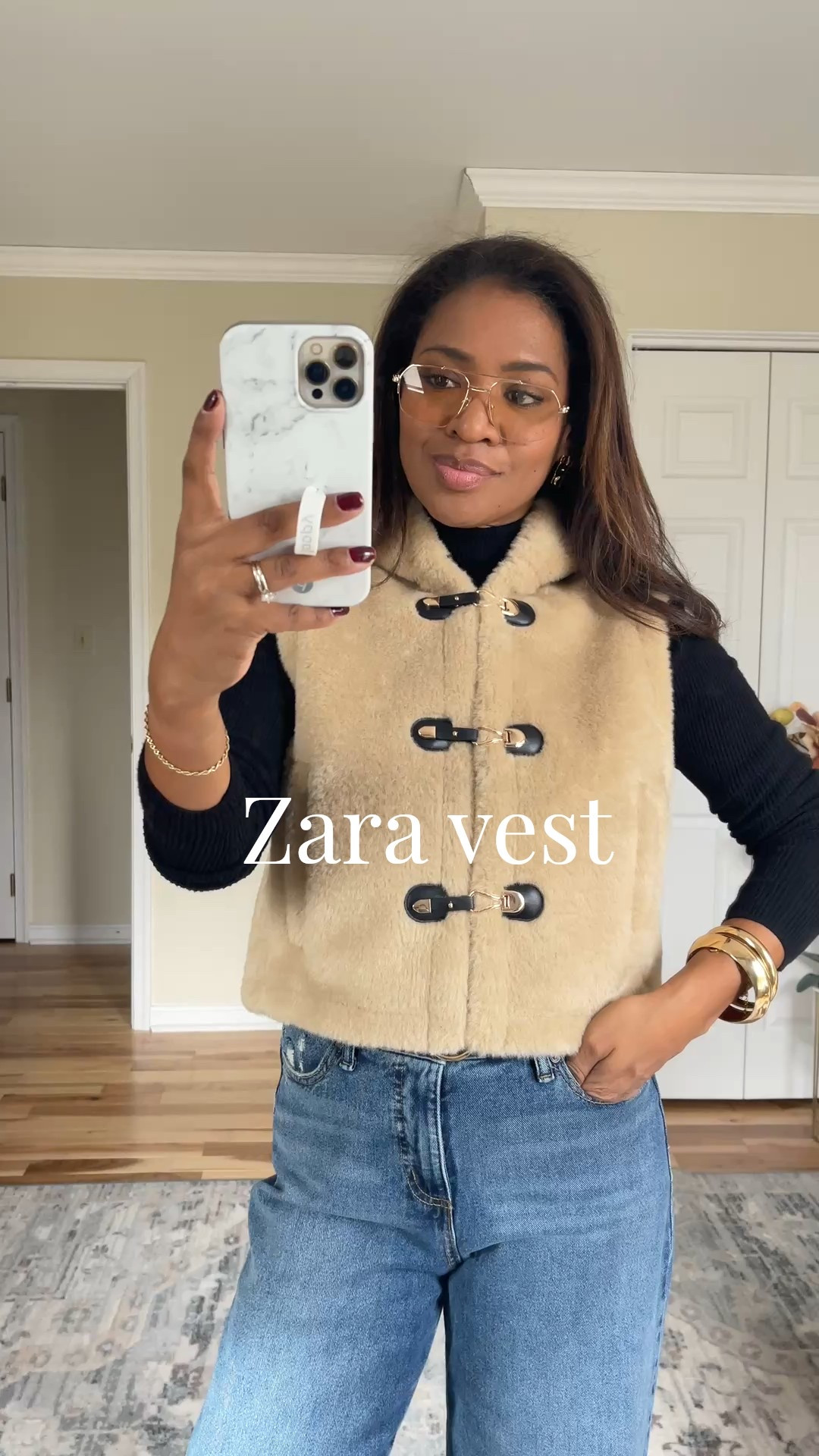 Love the Zara vest! Wearing a size small. Jeans are a size 4 #zara 

 #ltkfindsunder50 #ltkover40 #ltkfindsunder100