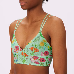 Longline Mesh Triangle | Parade | Parade